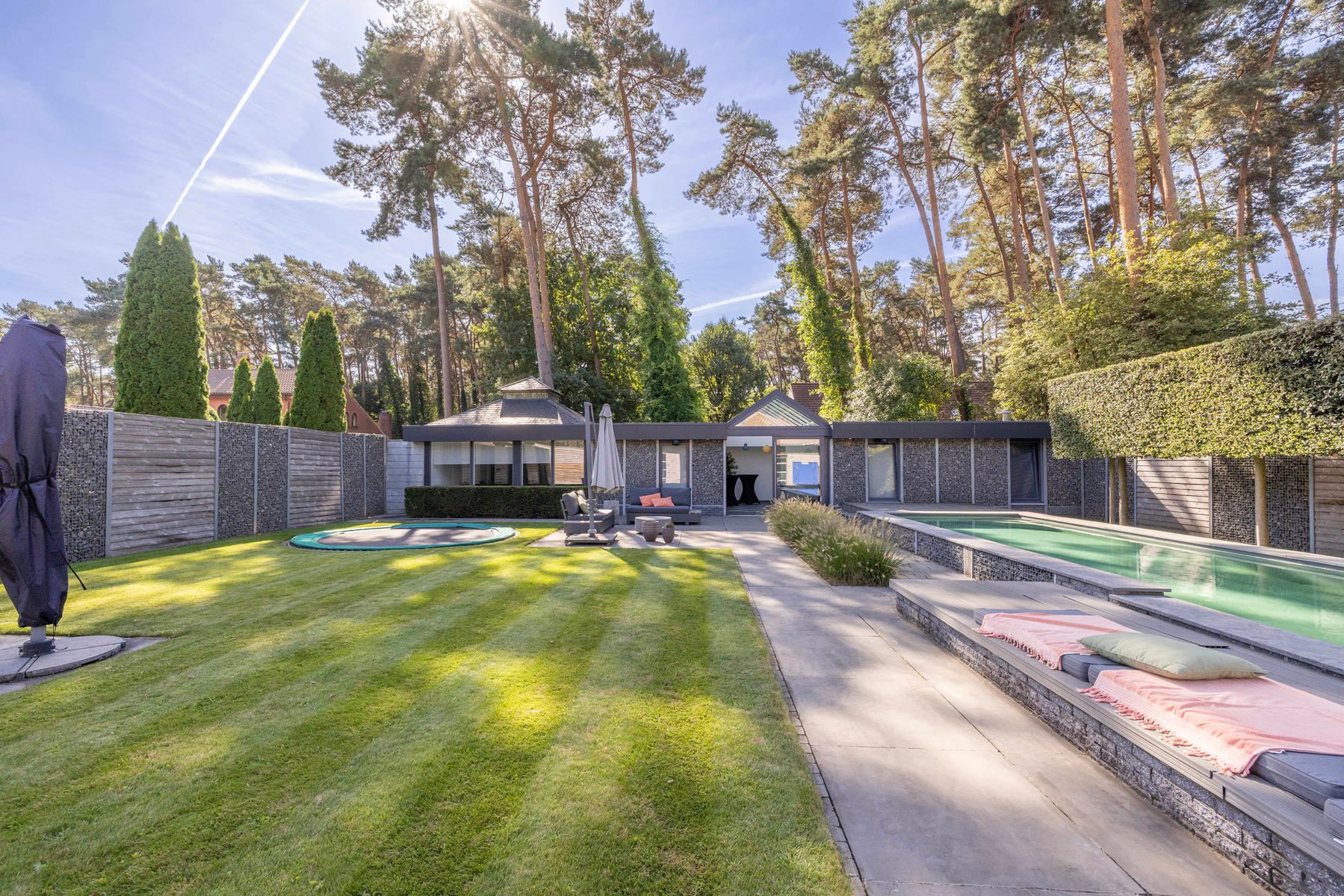 Laagbouwvilla met 3 slpk, 2 bdk, zwembad en poolhouse foto 25