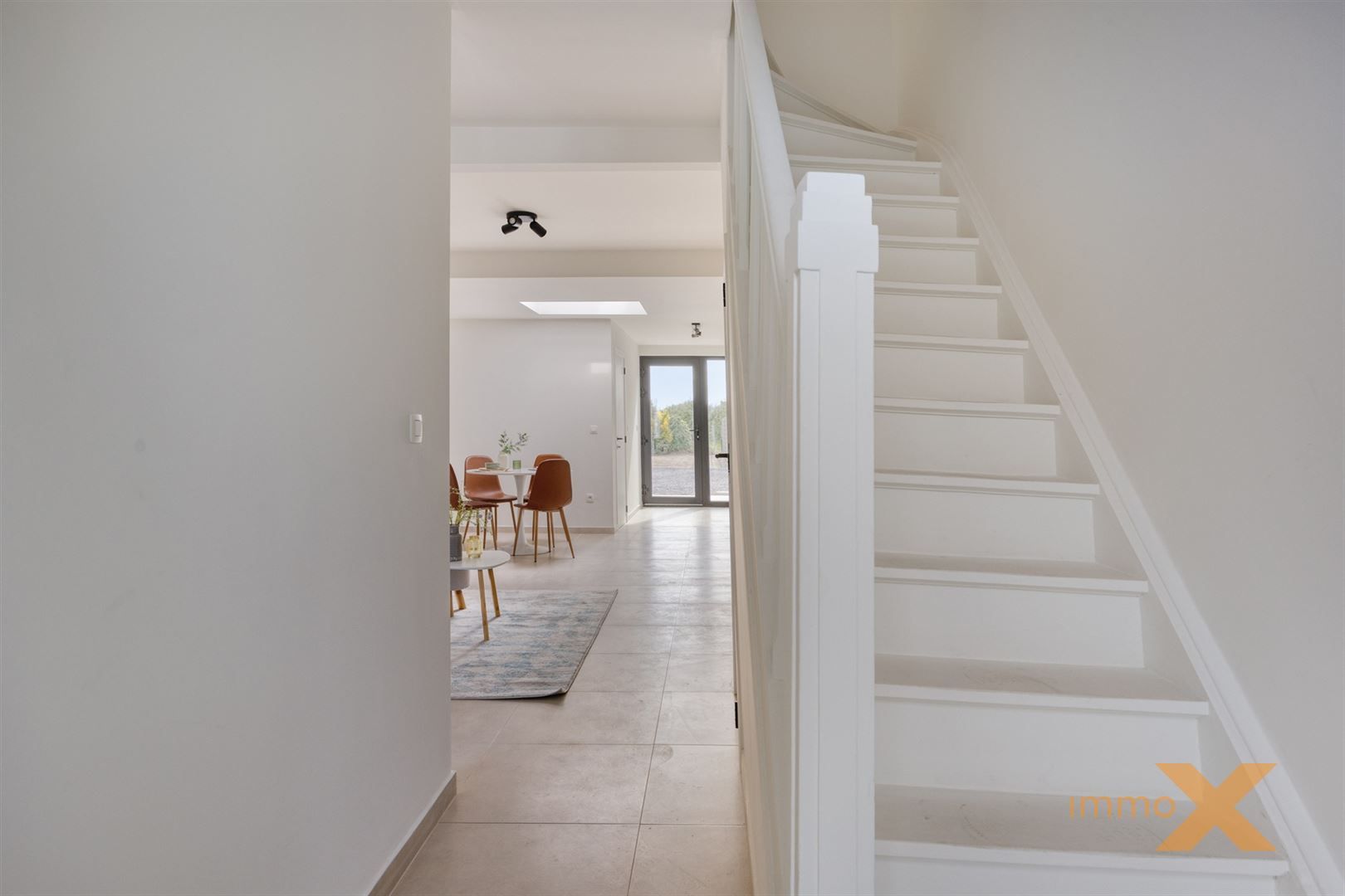 GERENOVEERDE KNUSSE WONING MET LEUKE TUIN foto 11