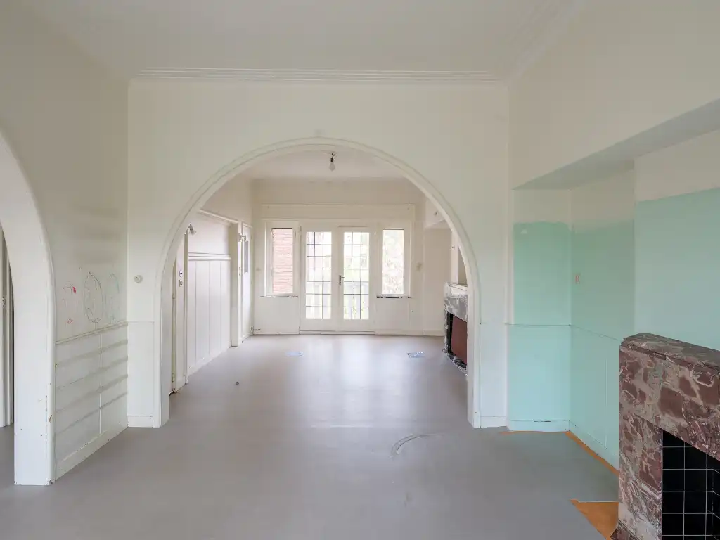 Uitzonderlijk aanbod aan het Miljoenenkwartier - Bijzonder karaktervolle, op te frissen, art-déco woning met fenomenale stadstuin nabij het Paul De Smet de Naeyerpark. foto 13