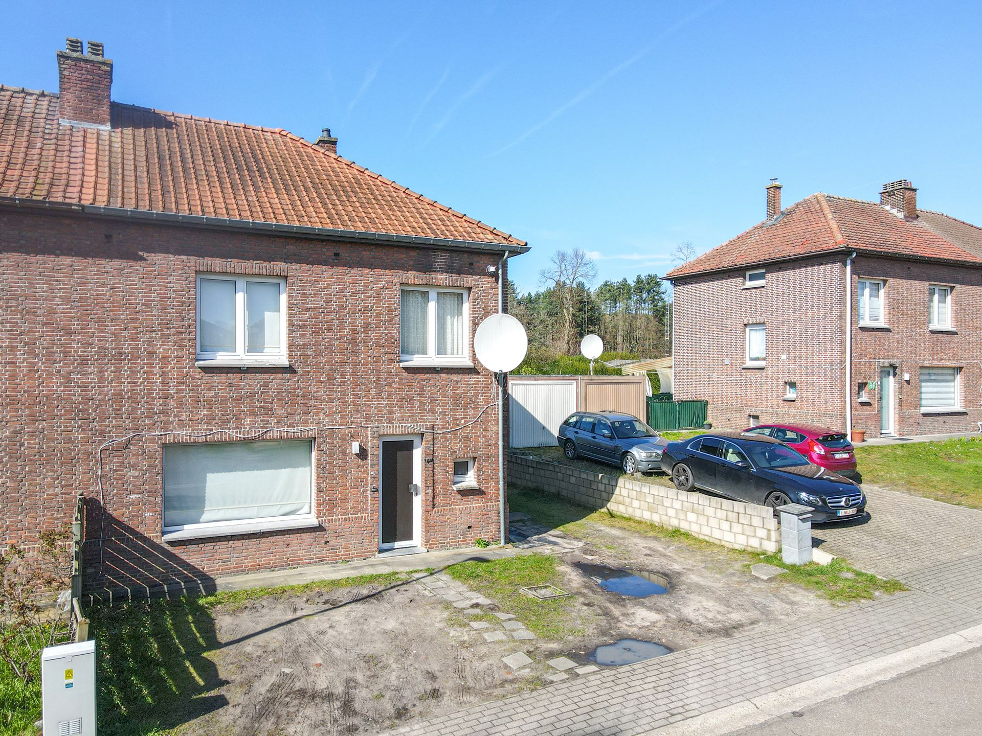 Hoofdfoto van de publicatie: Instapklare woning met 4 slaapkamers in rustige woonwijk!