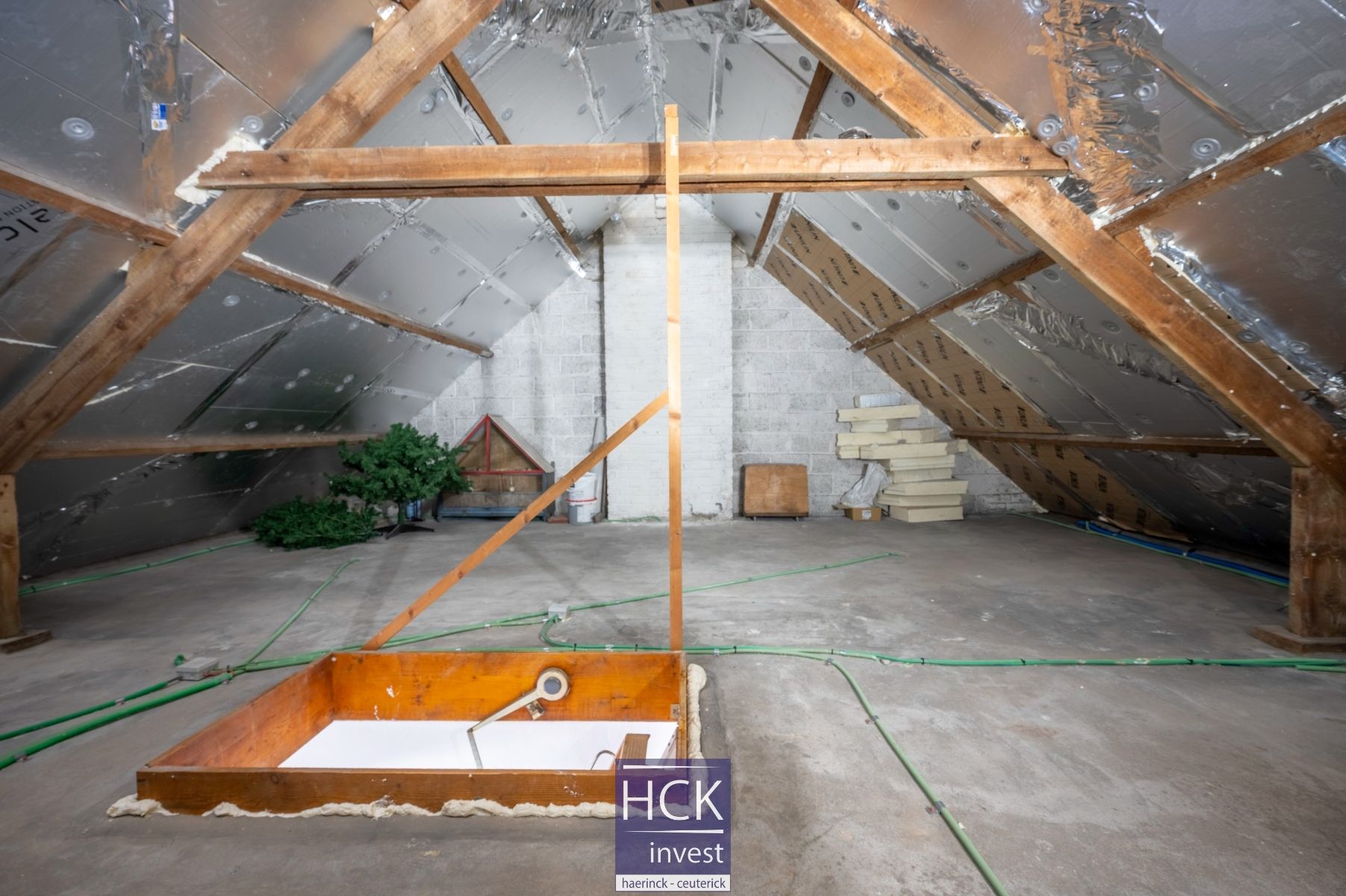 ZULTE - Gerenoveerde & energiezuinige woning op rustige ligging !! foto 23