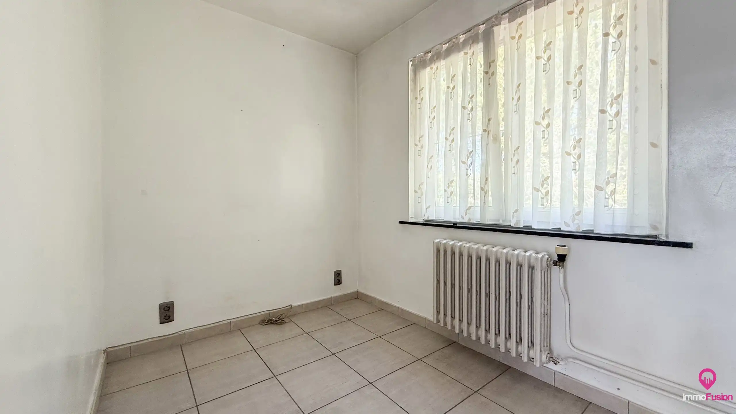 Ruime open bebouwing van 328m² met 5 slpk op toplocatie! foto 33