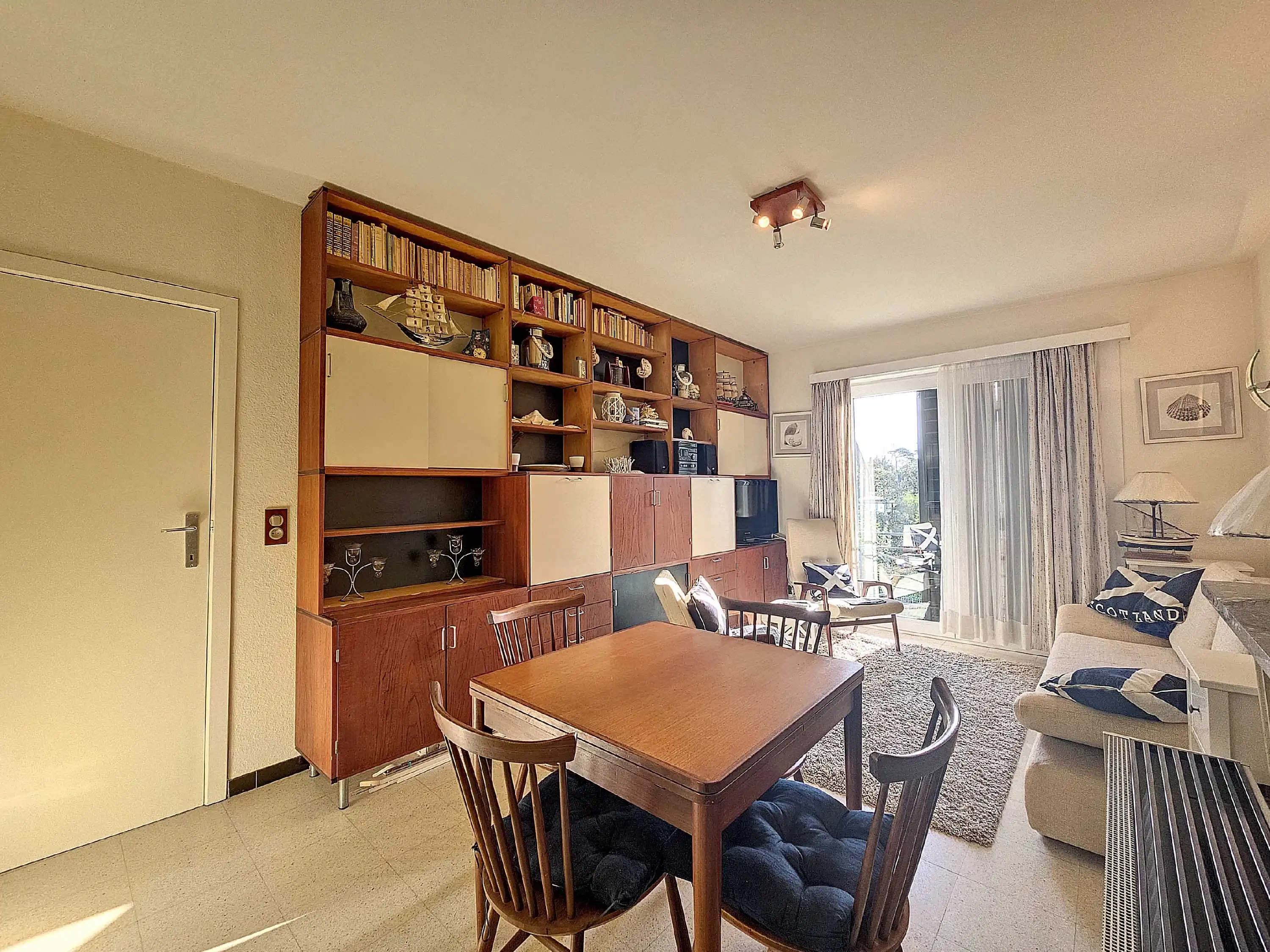 Appartement nabij de zee te Nieuwpoort foto 2