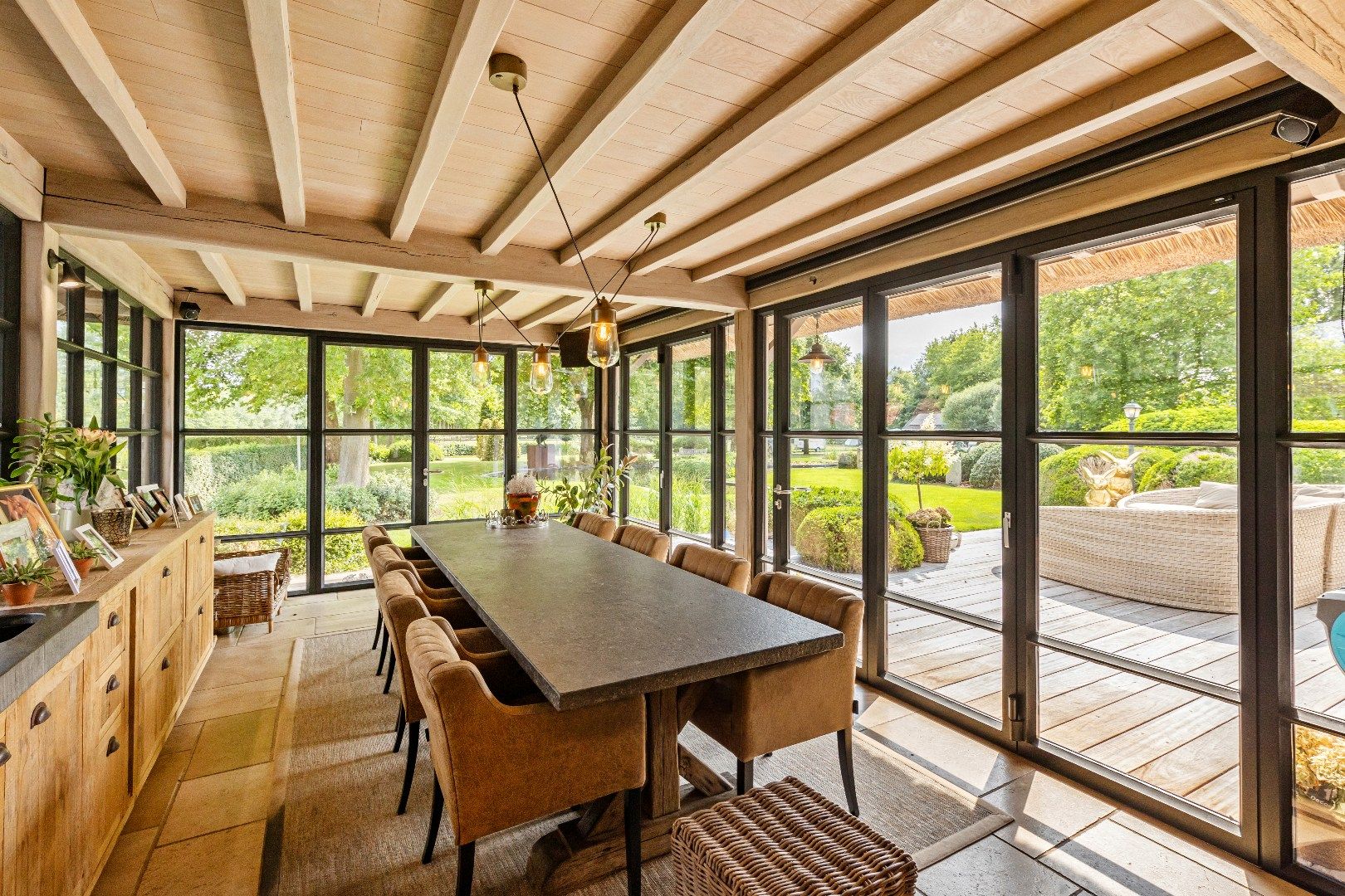 Prachtige landelijke villa met gezinstuin en graslanden op 32.558m² foto 8