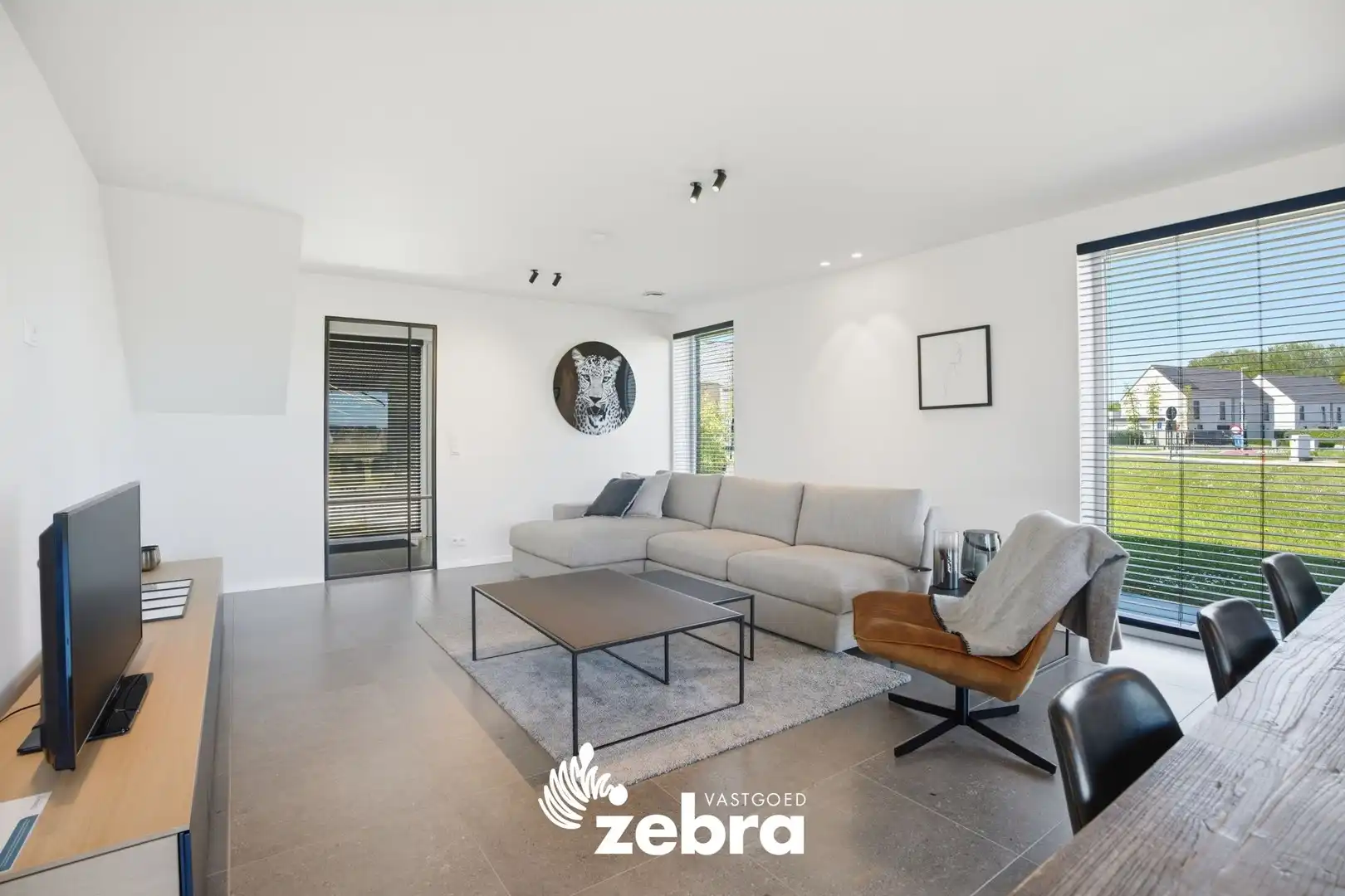 Moderne nieuwbouwwoning nabij stadsrand Roeselare. foto 4