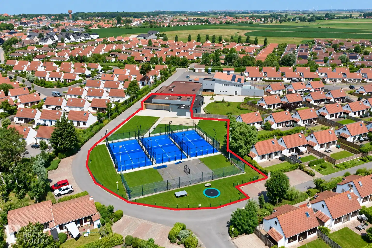 Exclusief veelzijdig padel- en horecaconcept foto 13