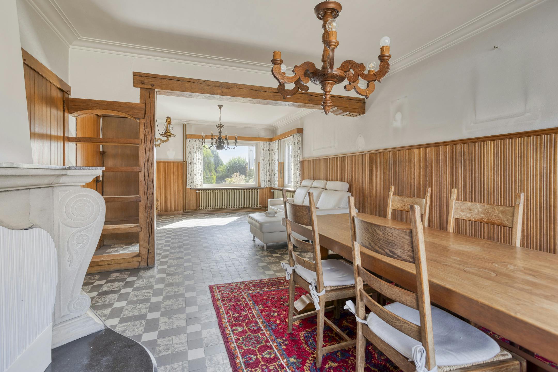 Te renoveren woning te koop net buiten het centrum van Retie foto 6
