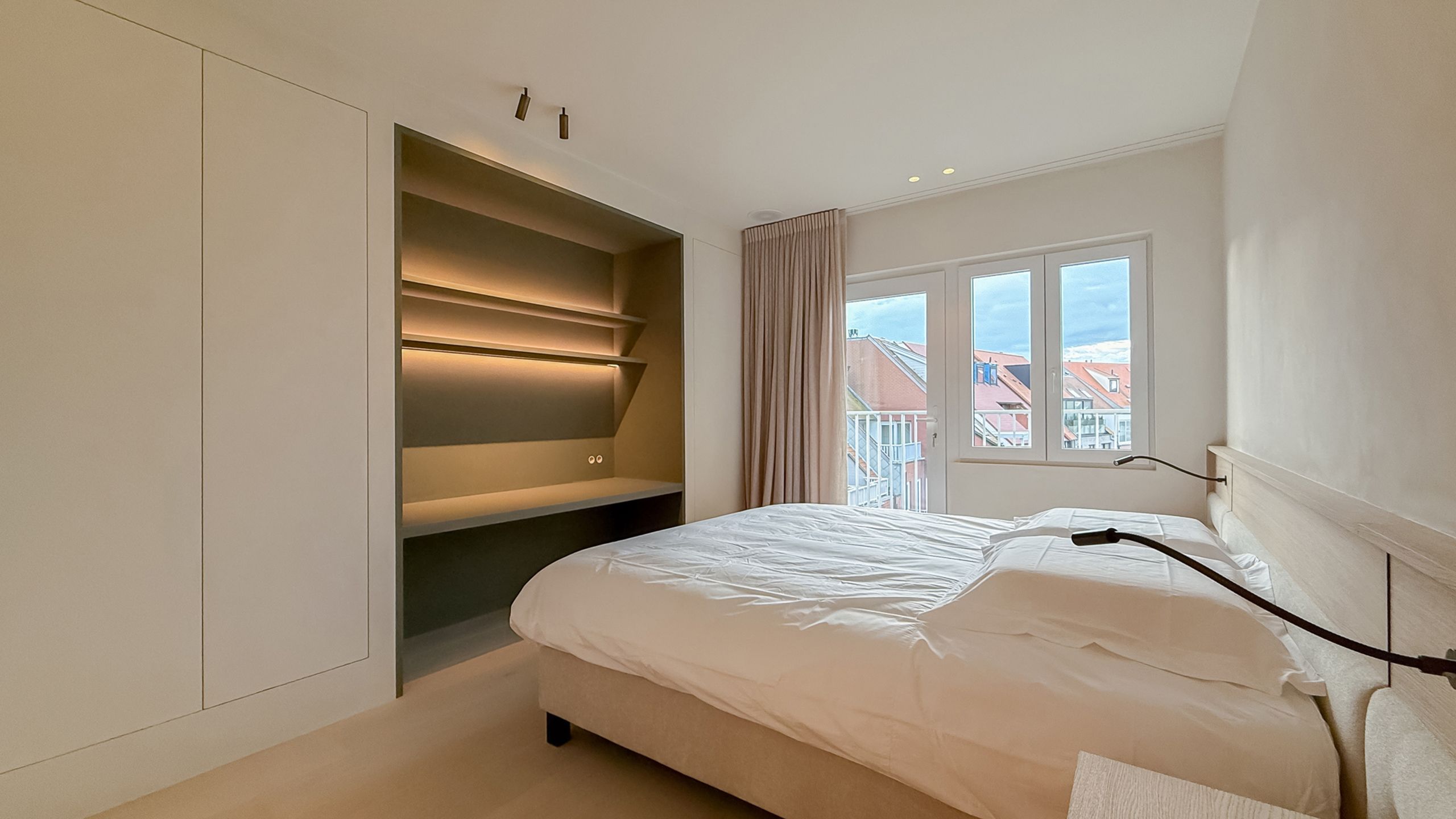 Volledig gerenoveerd appartement met zeezicht / Albertplein foto 26