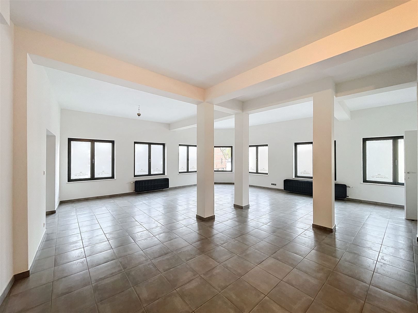 Zeer ruim penthouse - label C - 2 slpks - 200 m² foto 6