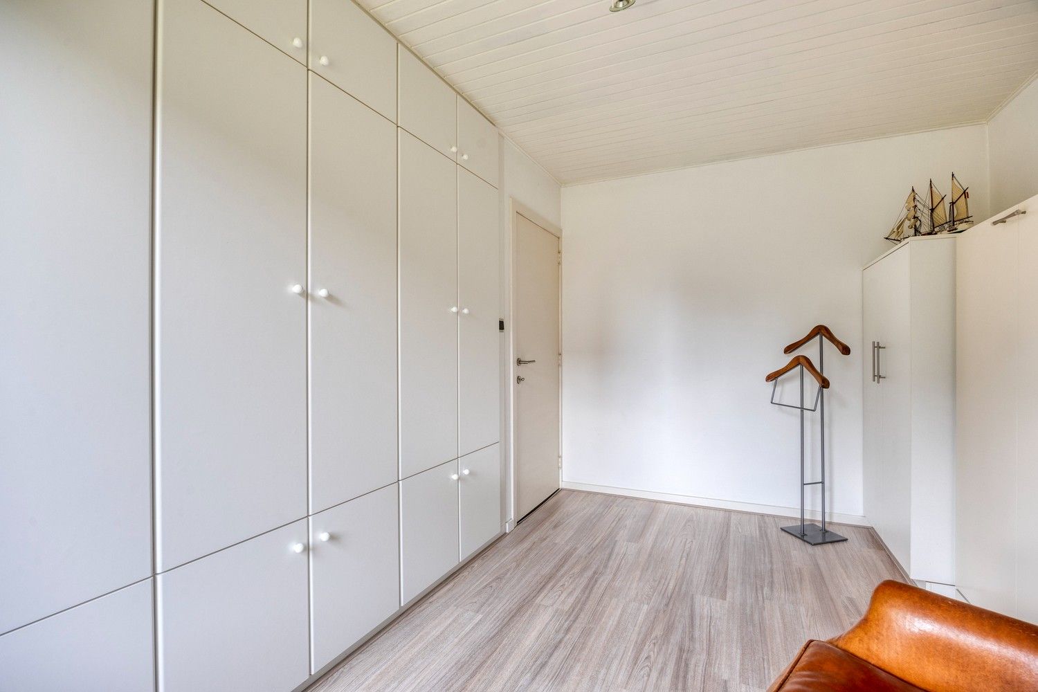 Klassiek landhuis met 4 slaapkamers, bureel en ondergrondse garage op prachtig perceel van 1000 m² nabij Lommel-centrum foto 25