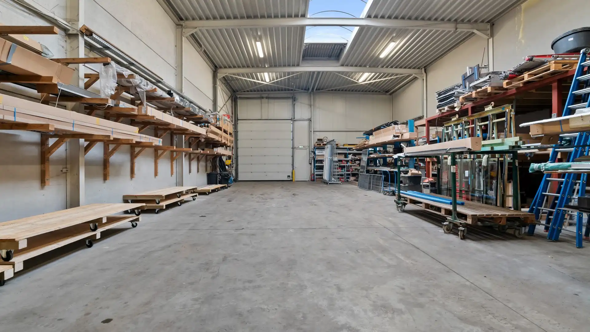 KMO unit met 300 m2 - industrieterrein Oude Bunders foto 3