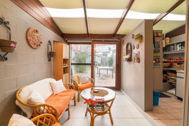 Ruime woning met 3 slaapkamers en tuin! foto 10