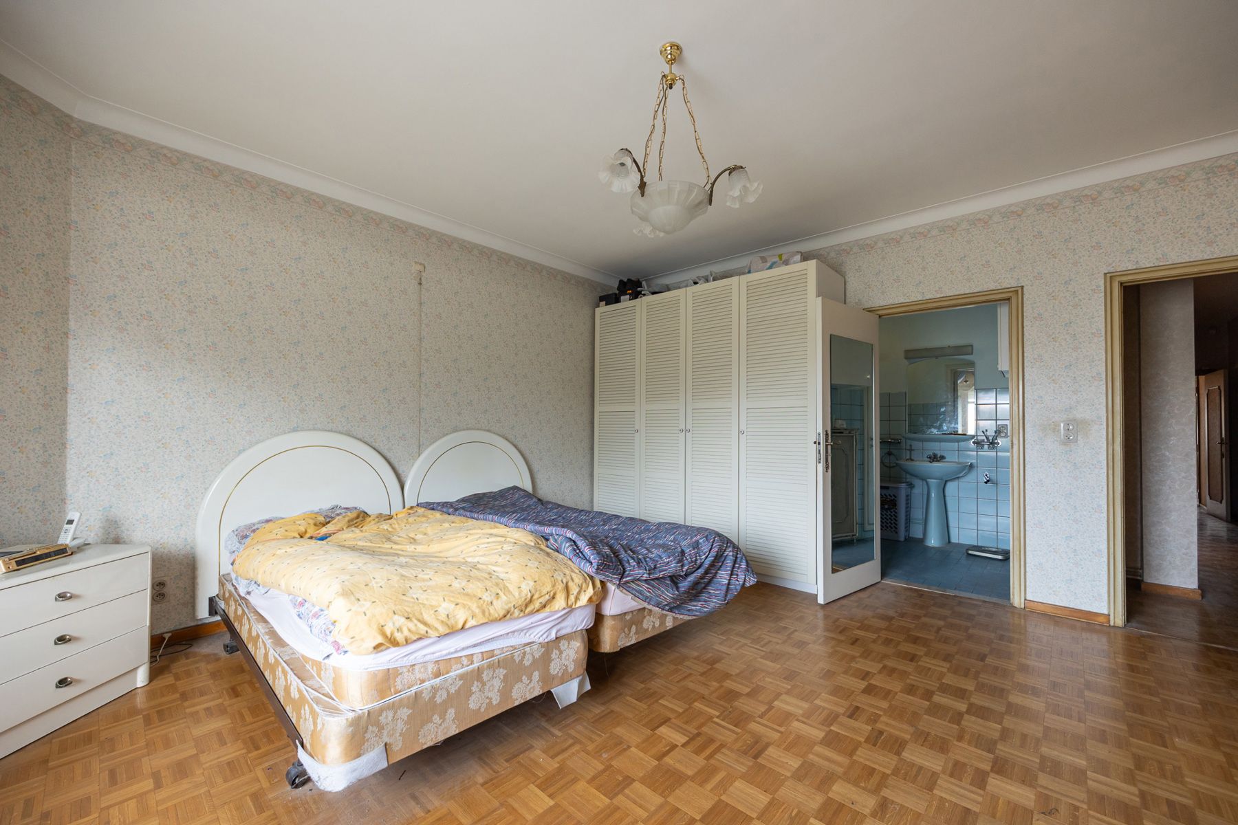 Riant 3 SLPK-app. (191m²) op de 3de verd. + autostaanplaats foto 14