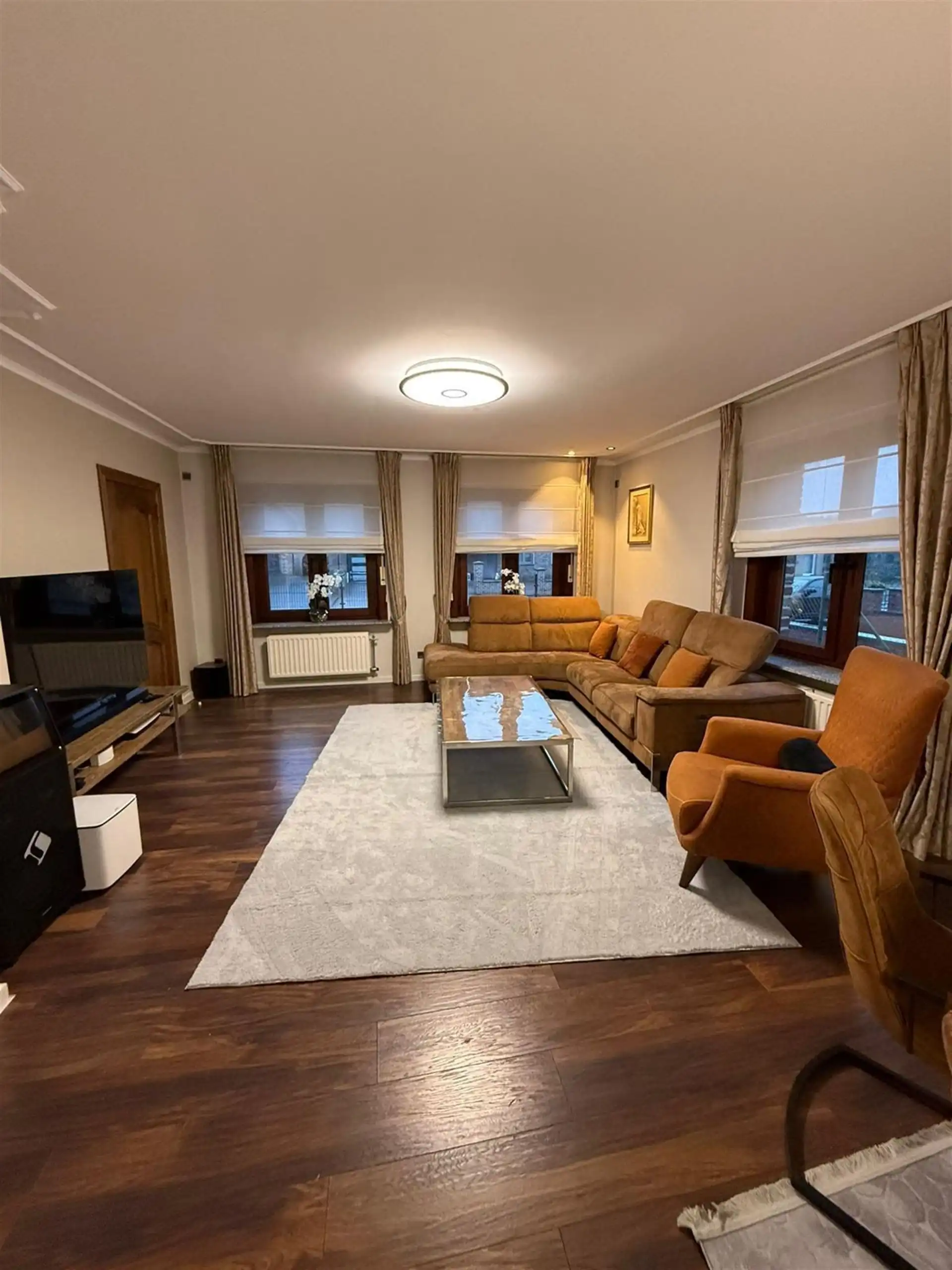 Vrijstaande woning op de Leopoldstraat 35 te Maasmechelen foto 8