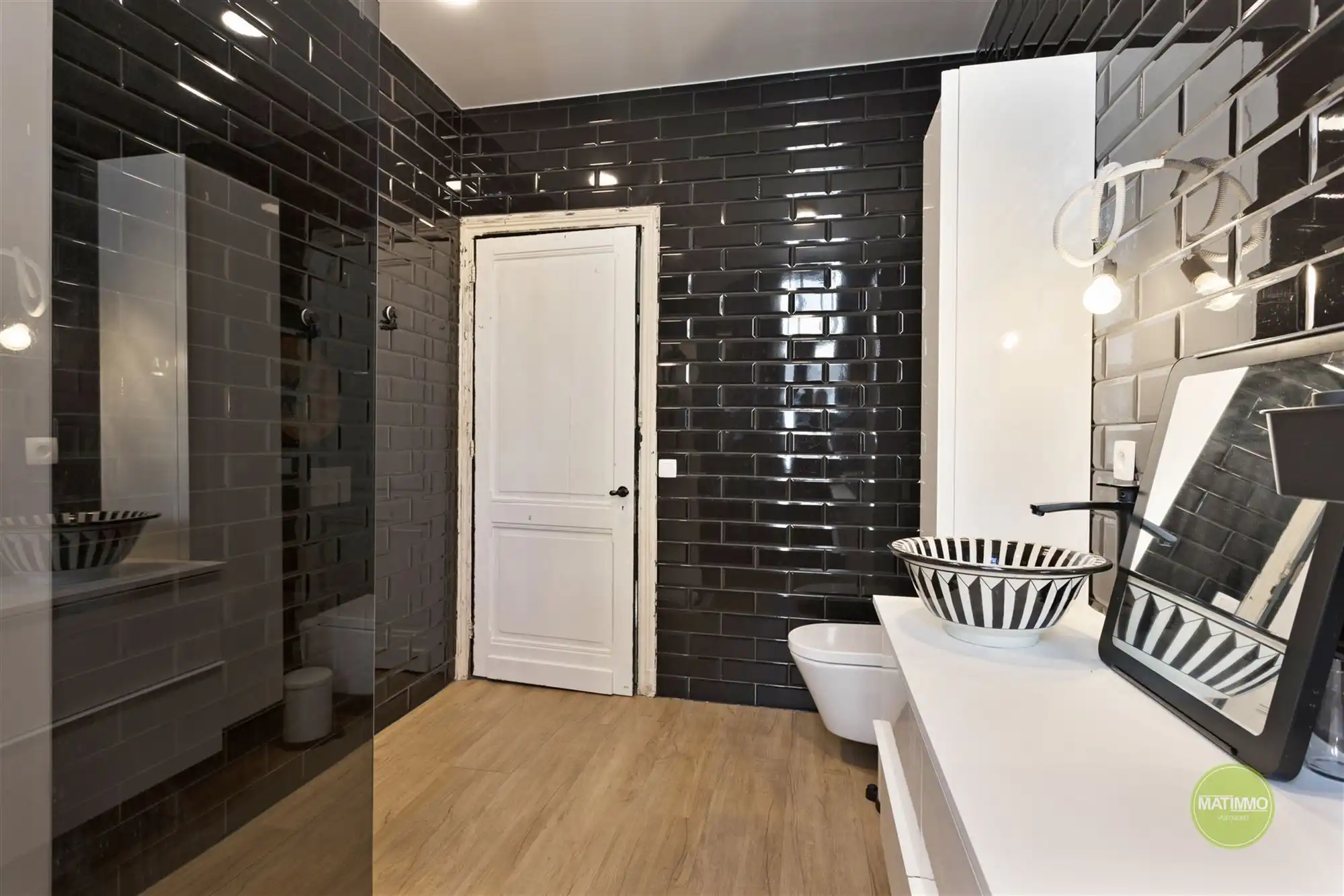 Authentiek handelspand in het hart van Mol foto 31