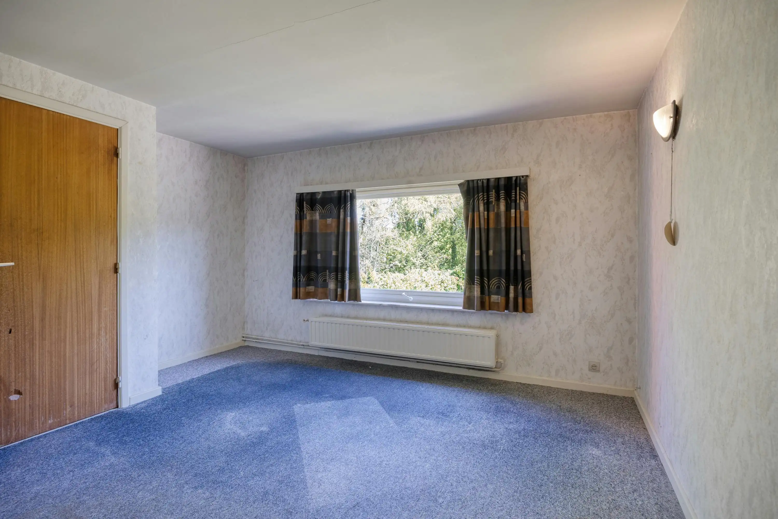 Te renoveren woning met grote tuin in Heide-Kalmthout! foto 14
