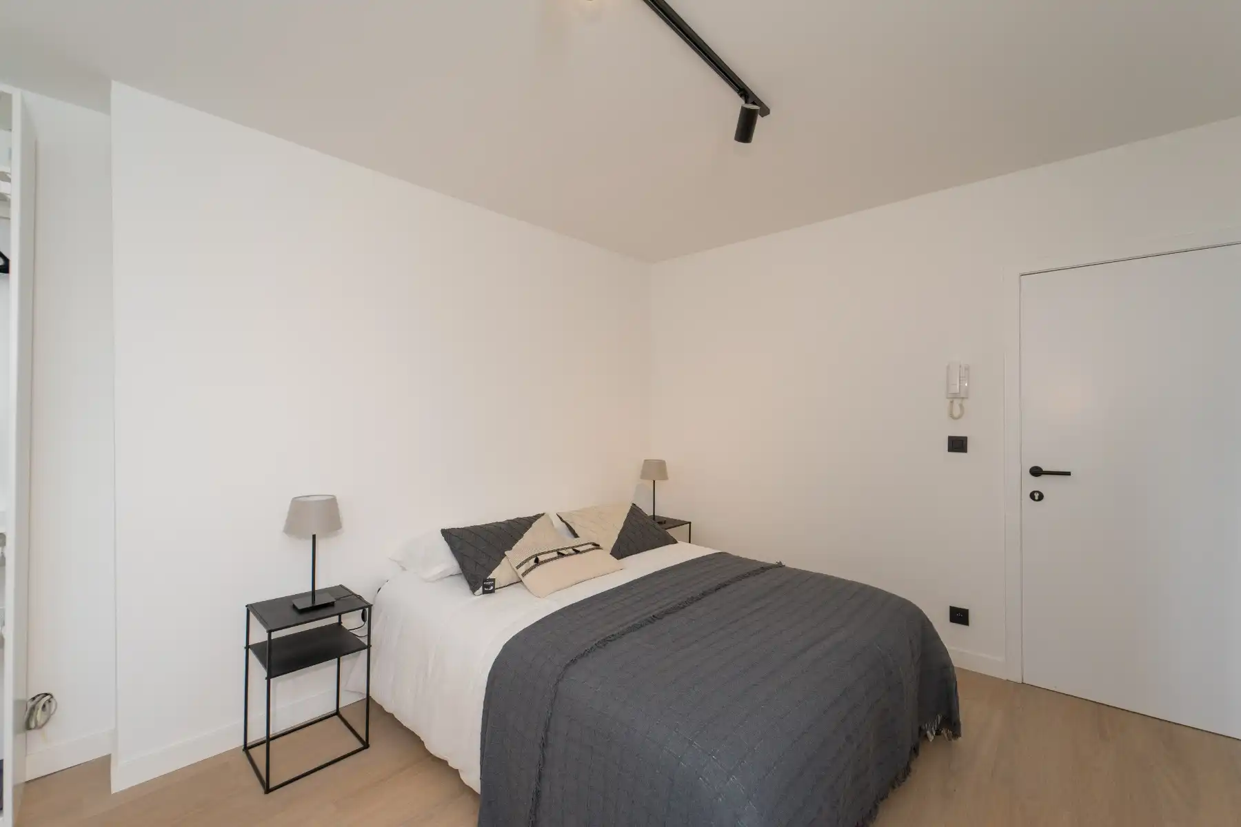 Gerenoveerde studio op zeer centrale ligging in hartje Gent foto 15