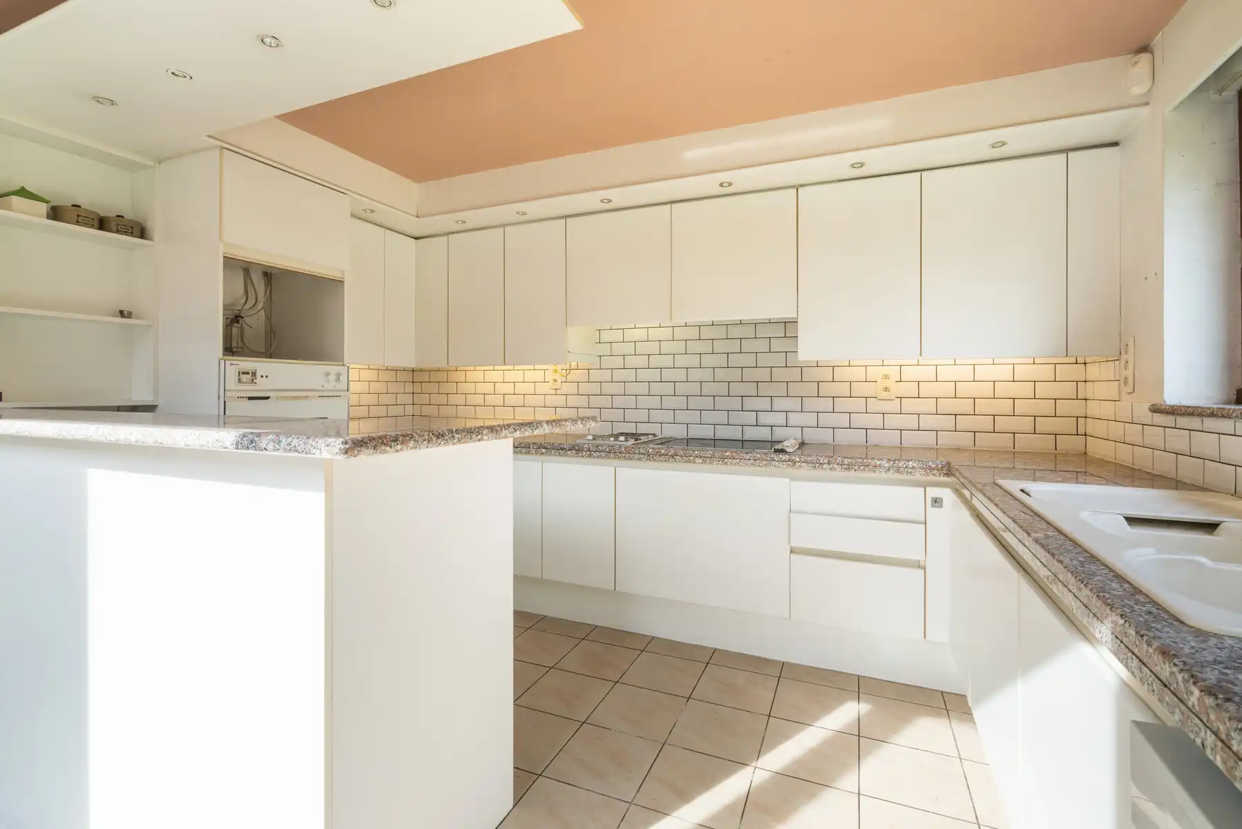 Te koop – Handelspand met uitzonderlijk ontwikkelingspotentieel (gemengd gebruik) foto 12