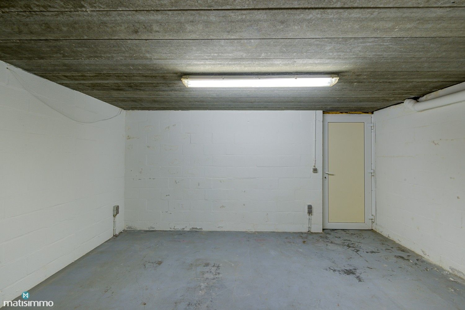 UITZONDERLIJK RUIME WONING MET 5 SLAAPKAMERS EN ONDERHOUDSVRIENDELIJKE TUIN TE MOPERTINGEN foto 34