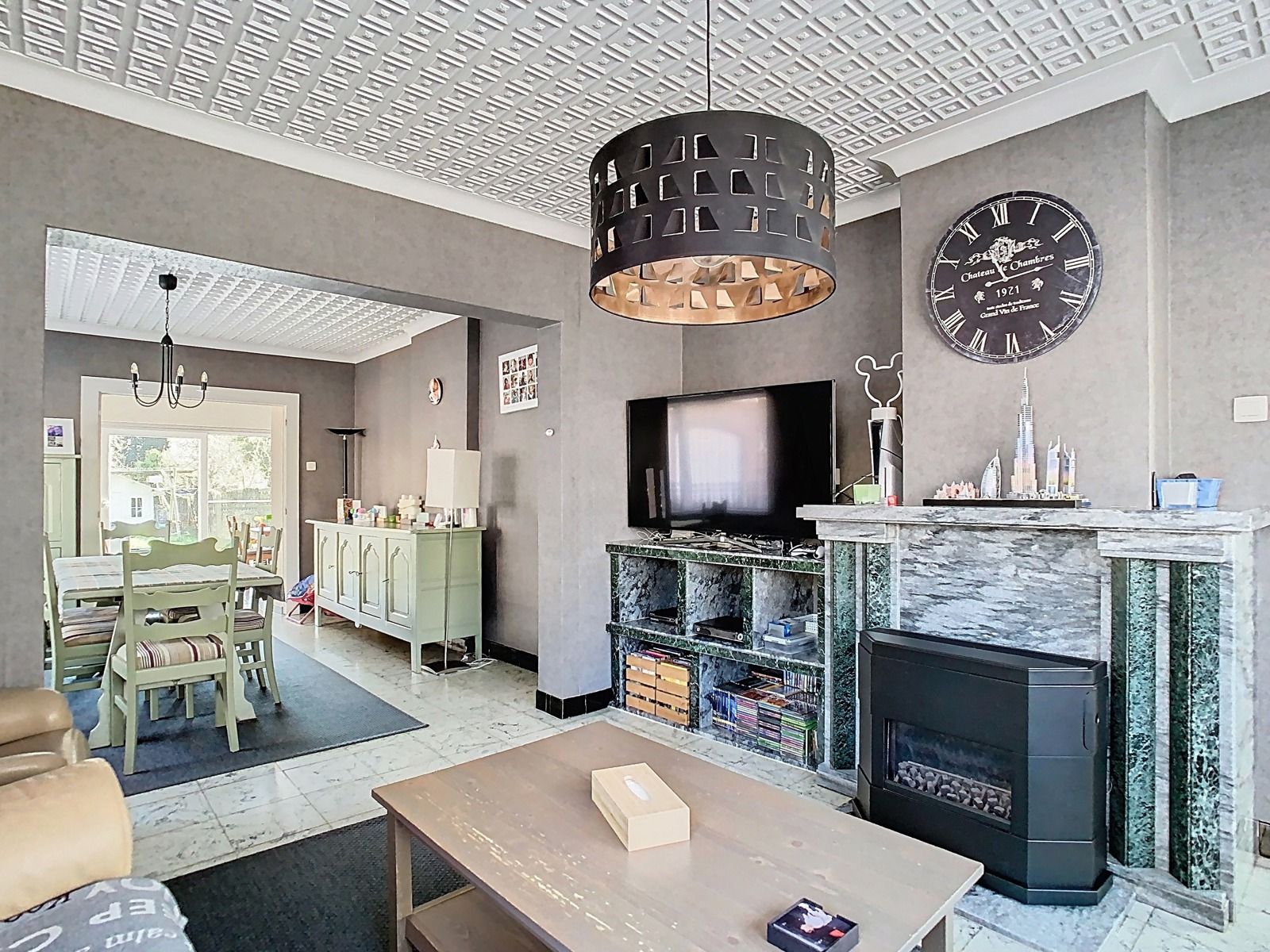 Woning met 3 SLPK, Ruime Garage én Tuin op Toplocatie! foto 3