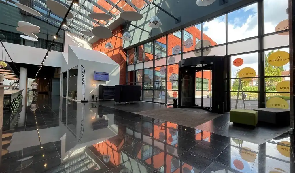 Instapklare kantoren te huur in De Mot in Mechelen foto 2