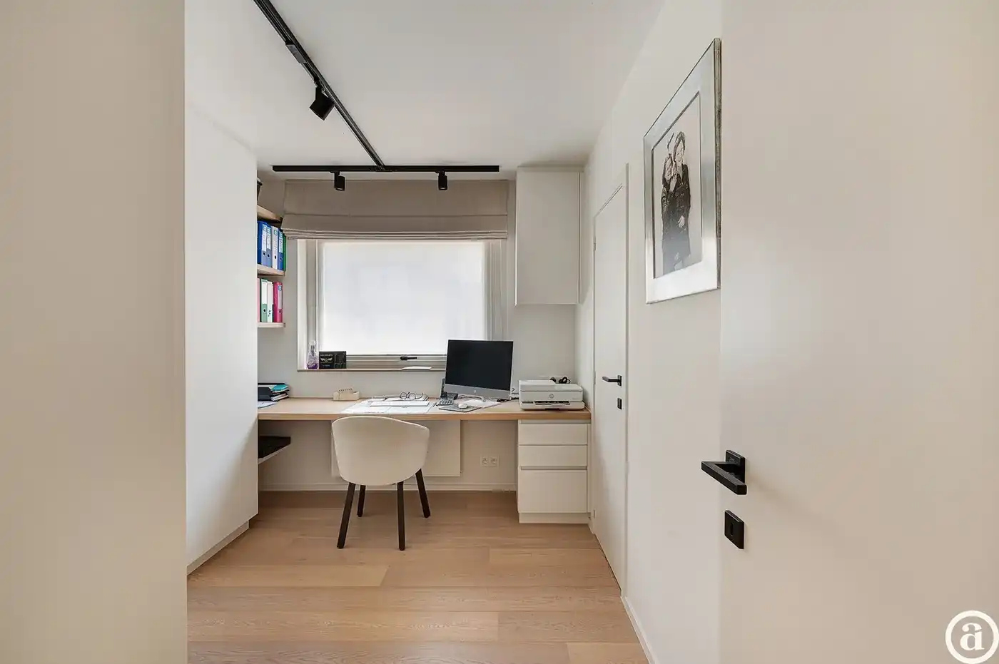 Prachtig gerenoveerd  hoek appartement op het Rubensplein. foto 18