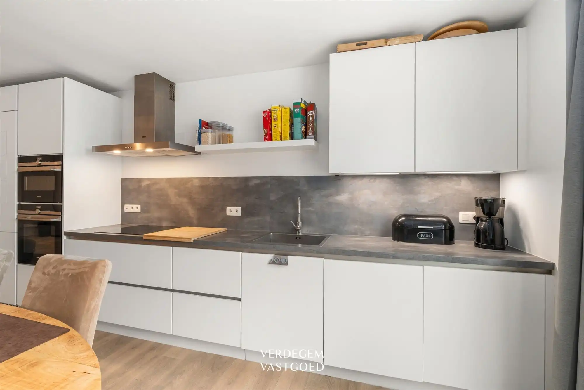 Gezellige, instapklare woning met 2 slaapkamers, ZW tuin en open zicht foto 8
