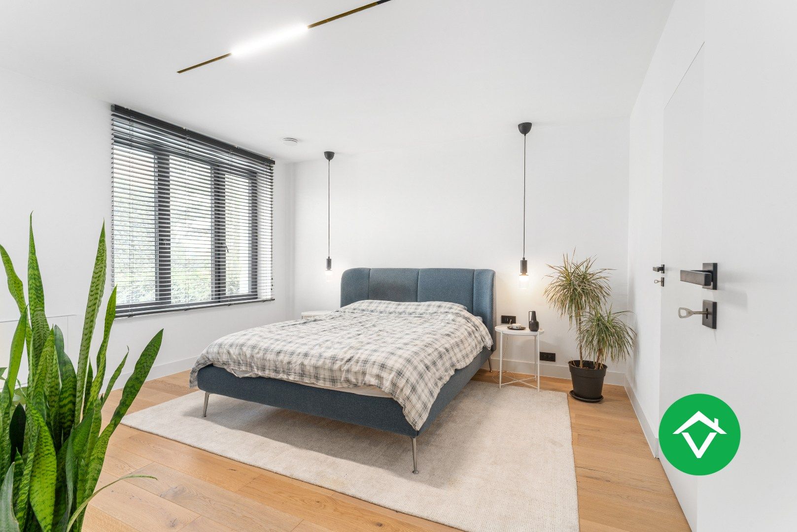 Hoog gerenoveerde woning met tuin en 4 slaapkamers te Roeselare foto 23