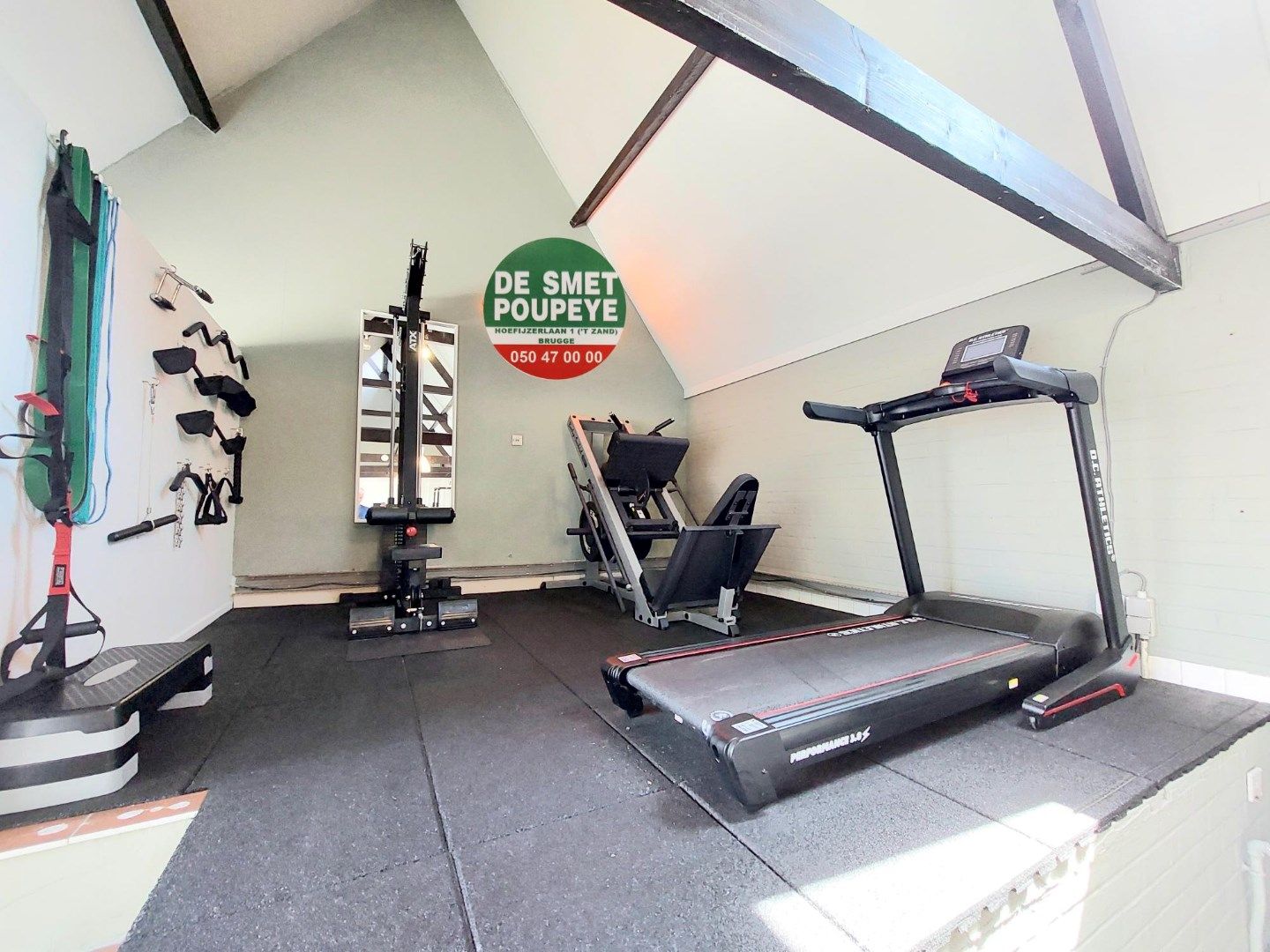 Kantoor - winkel - showroom - praktijk met' woonst foto 5