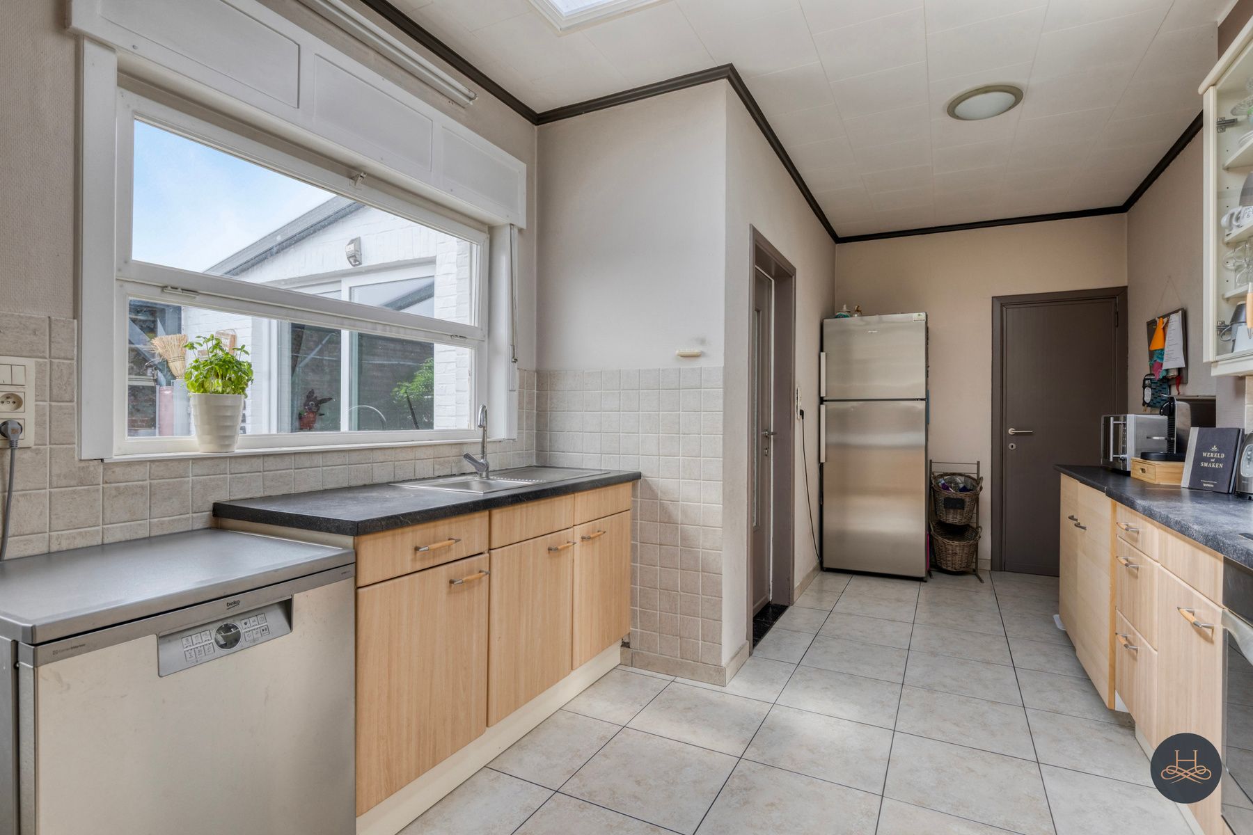 Charmante halfopen woning en tuin op strategische locatie foto 8