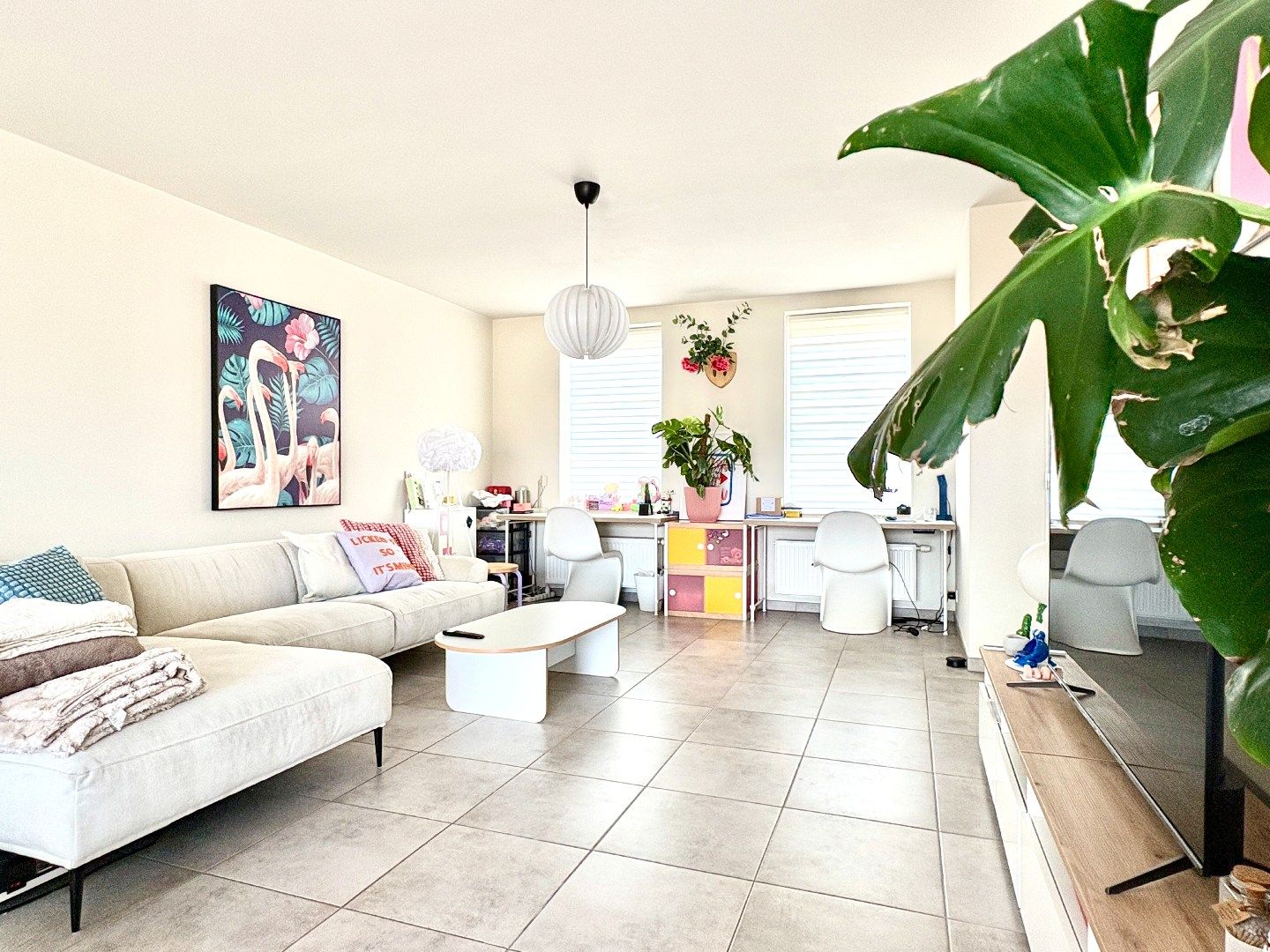 Hedendaagse woning met uitweg en 3 slks te huur in Kuurne. foto 4