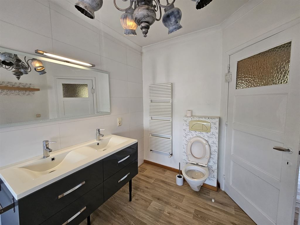 huis met prachtig uitzicht foto 11