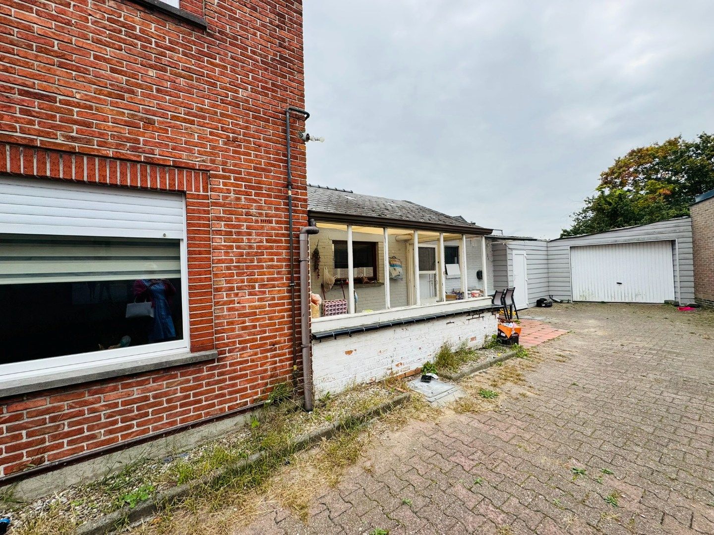 Rustig gelegen woning met 4 slaapkamers in Uitbergen  foto 13