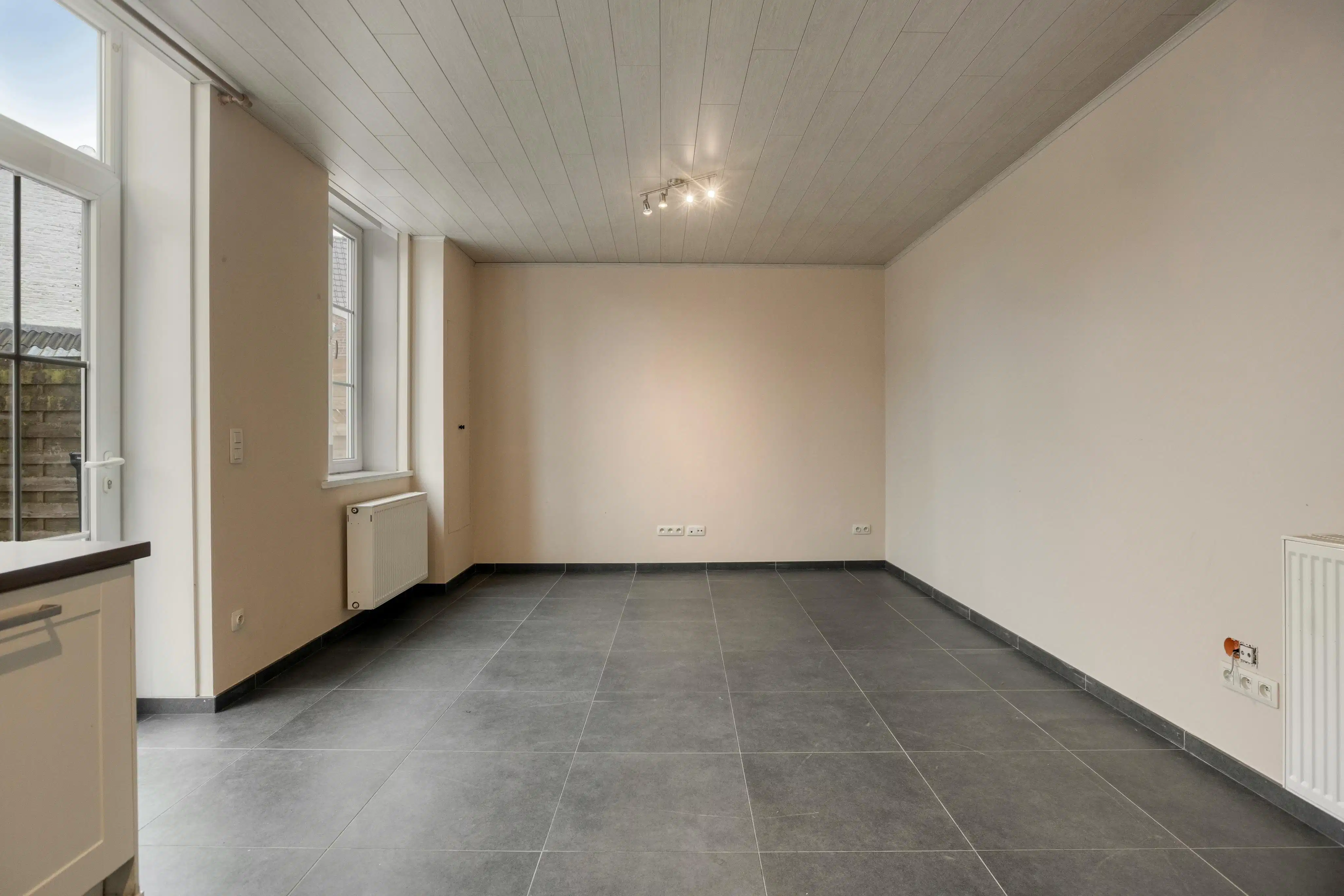 Charmante, instapklare stadswoning met zonnig terras foto 4