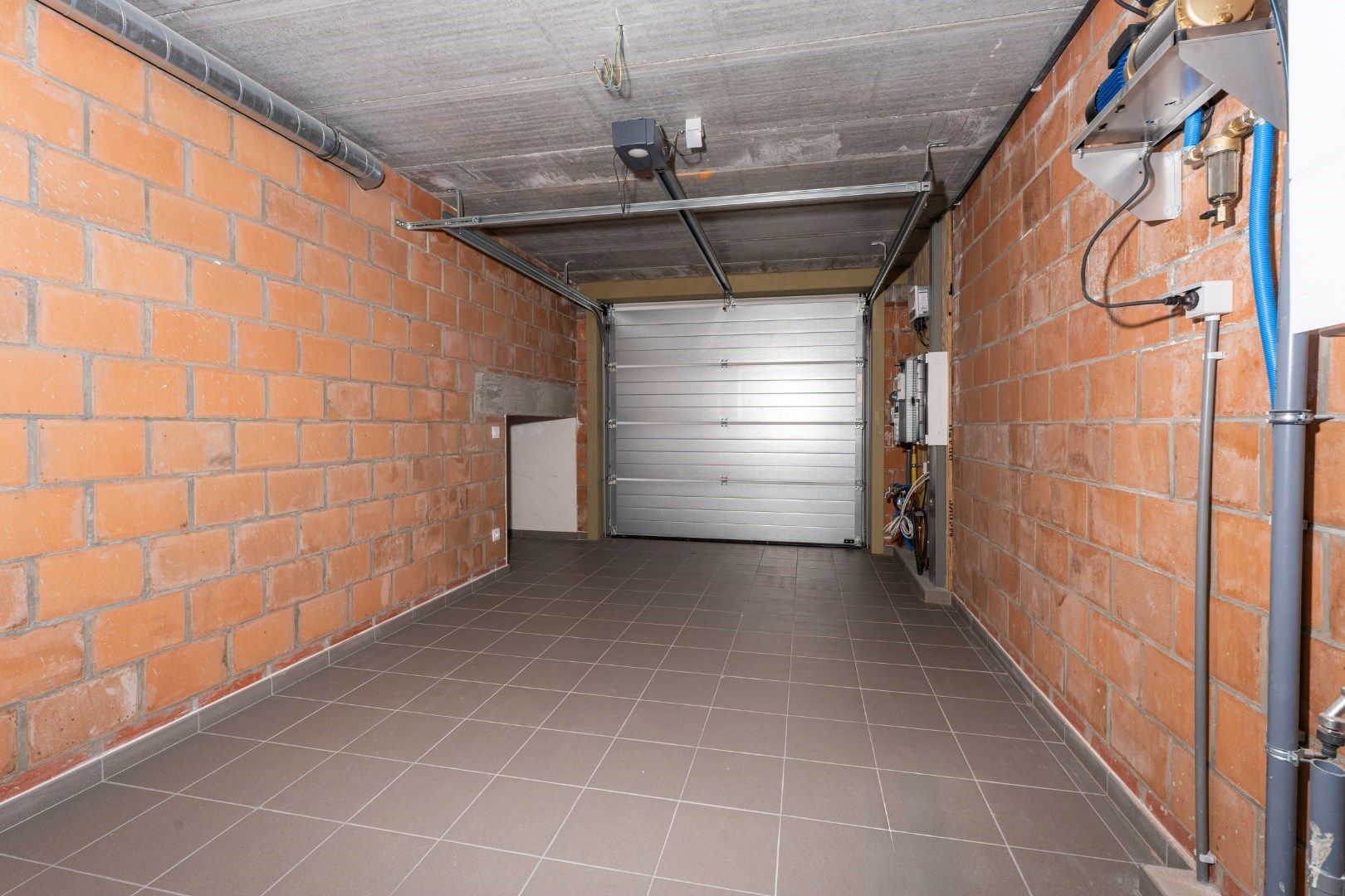 Rustig gelegen halfopen nieuwbouwwoning  foto 16