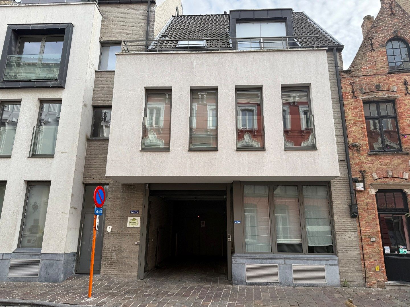 Ondergrondse garage op topligging in Brugge centrum! foto 5