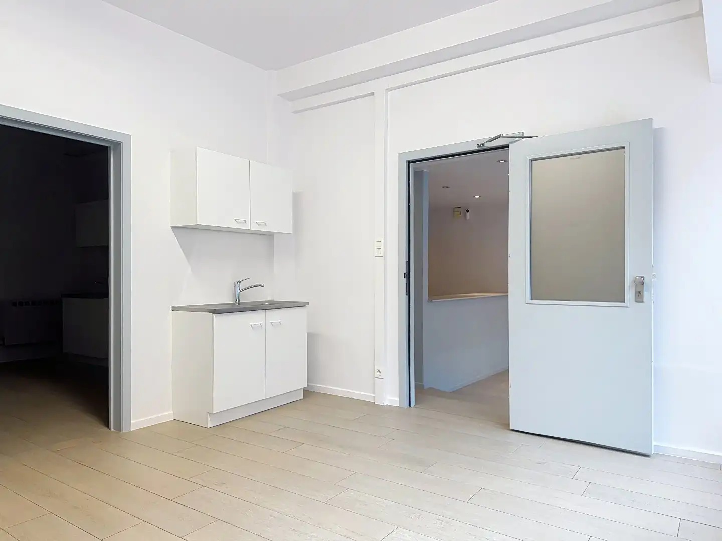 Te huur: commercieel pand (75m²) in Wolvertem – Recent gerenoveerd & instapklaar. foto 17