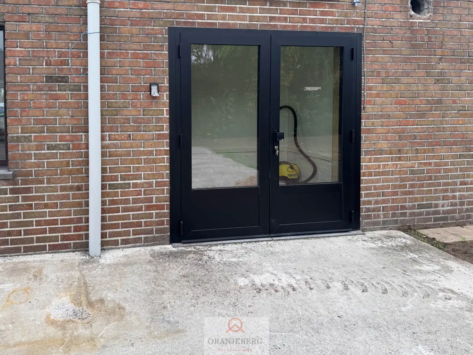 Handelsruimte langs de N9 – Lievegem foto 17