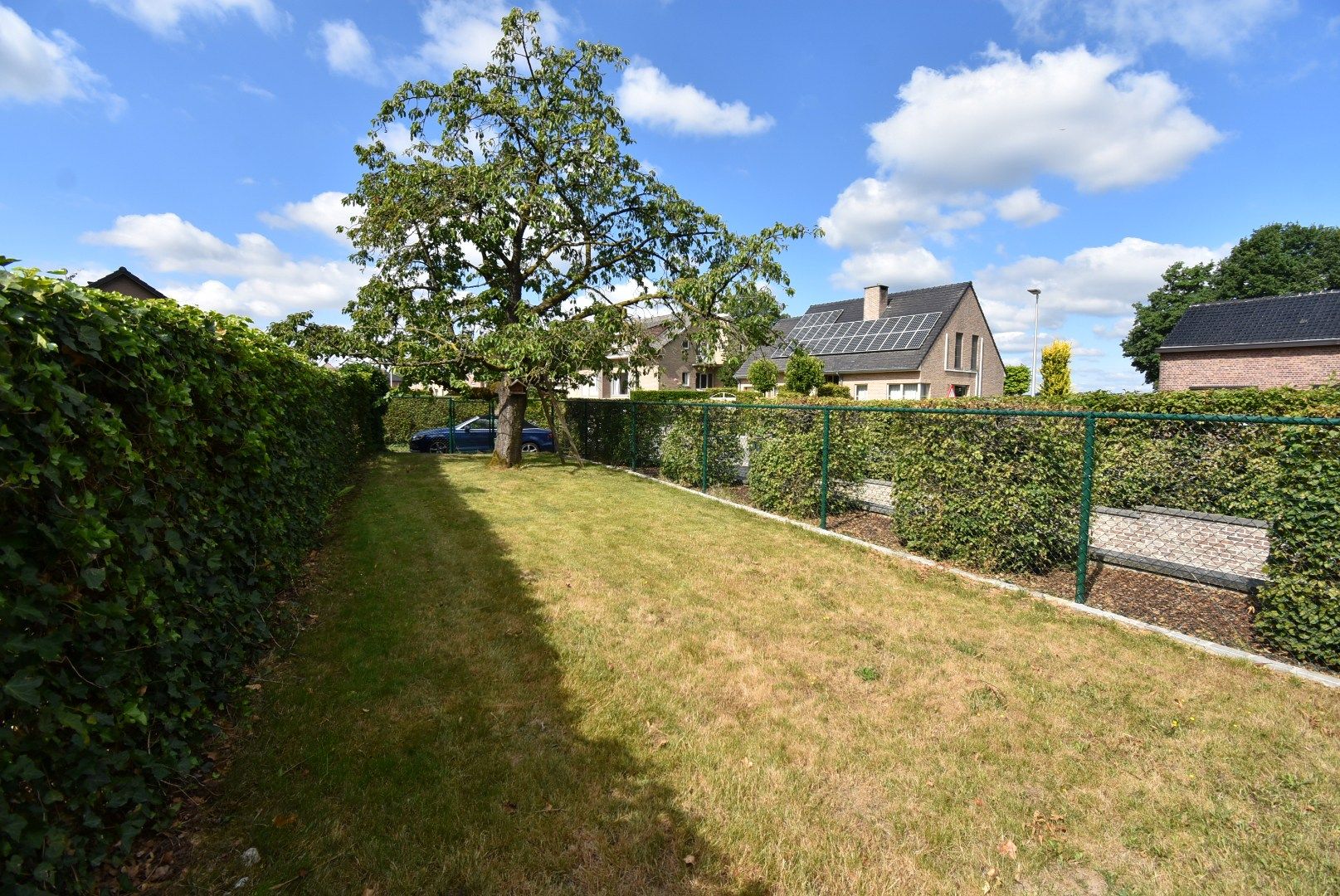 Knappe woning in open bebouwing met 4 slaapkamers te Schalkhoven foto 4