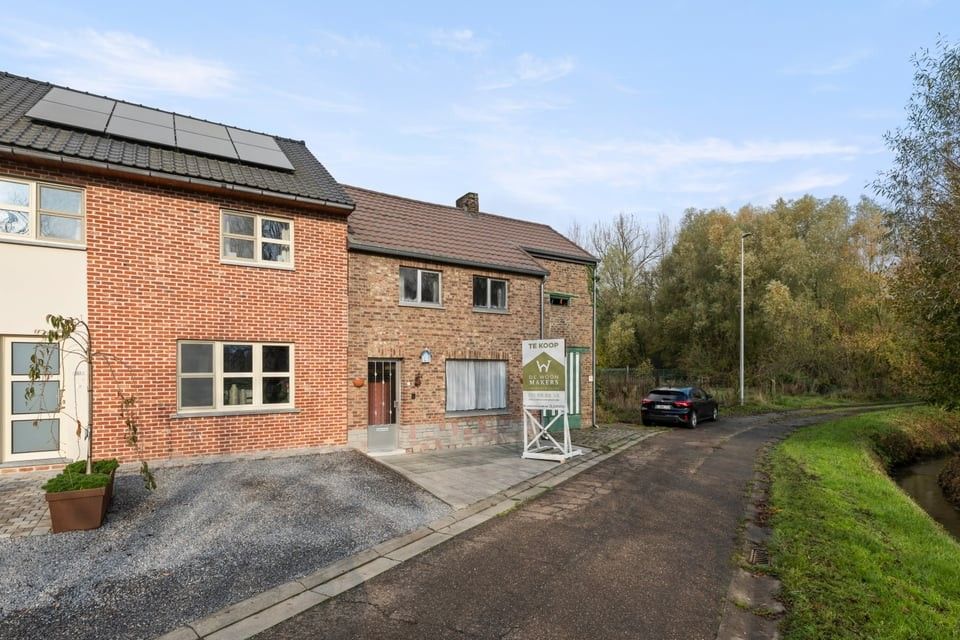 TE RENOVEREN WONING IN HET LANDELIJKE HEERS foto 2