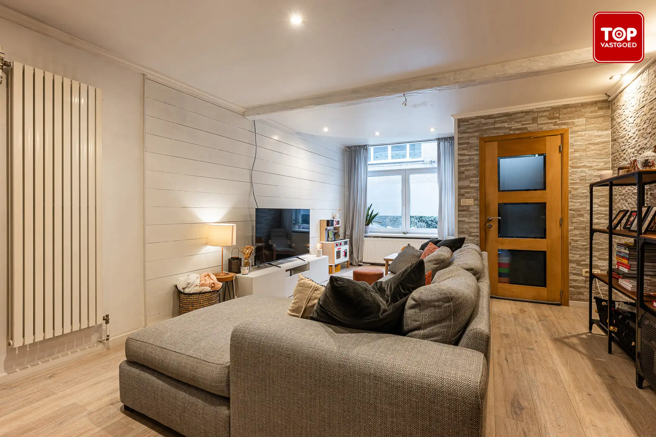 Instapklare en energiezuinige woning in centrum Wetteren. foto 2