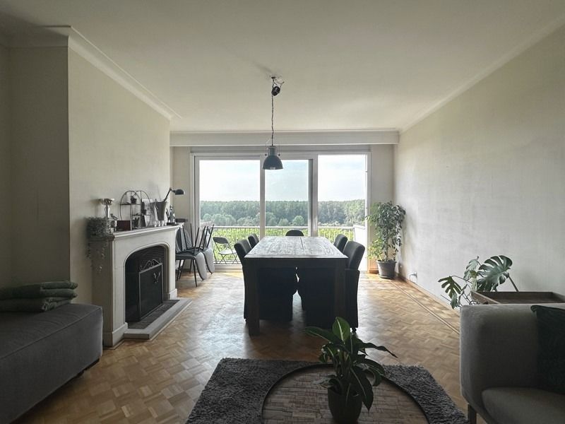 prachtig gelegen appartement met zicht over groen Linkeroever met parkeerplaats foto 3