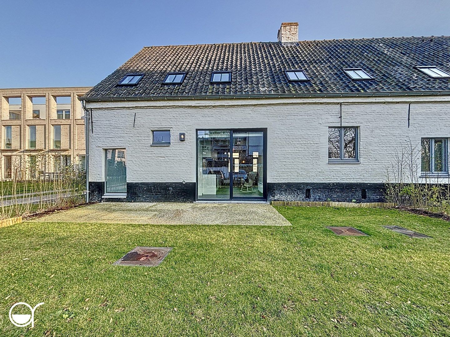 Recent verbouwde hoevewoning te Zwijnaarde  foto 3