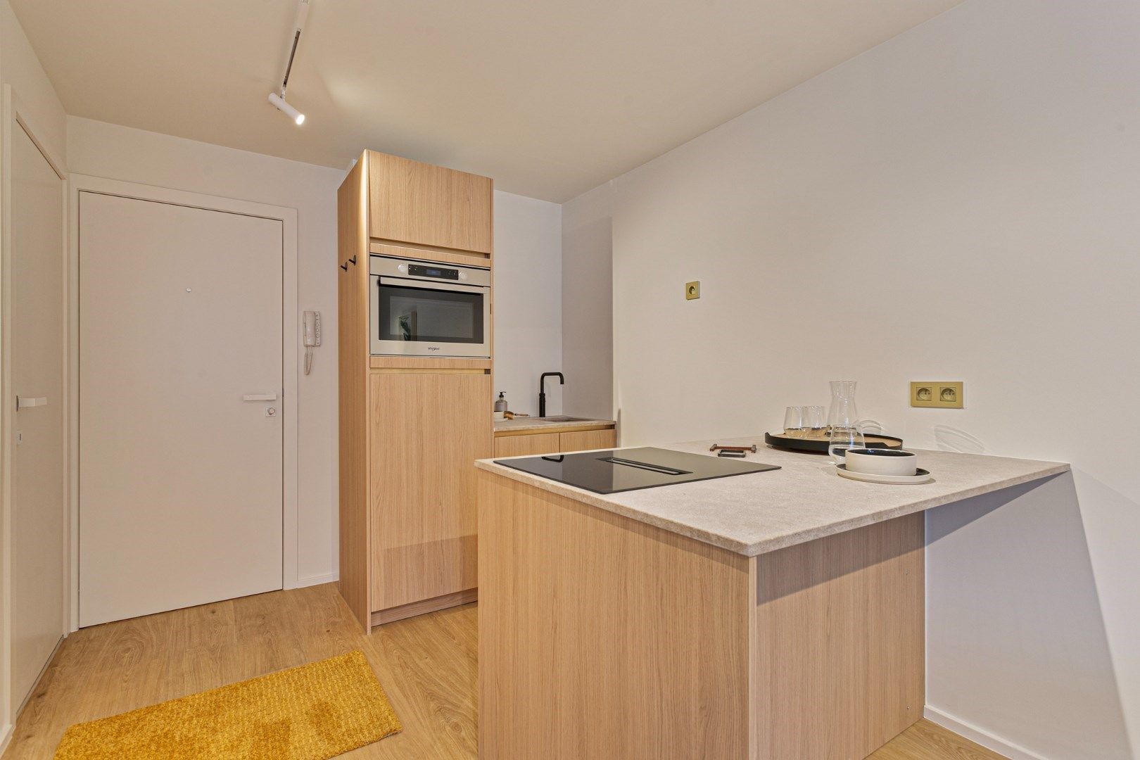 Volledig bemeubelde luxe studio in centrum Leuven - opp. 34m² - EPC 190 kWh/m² foto 6