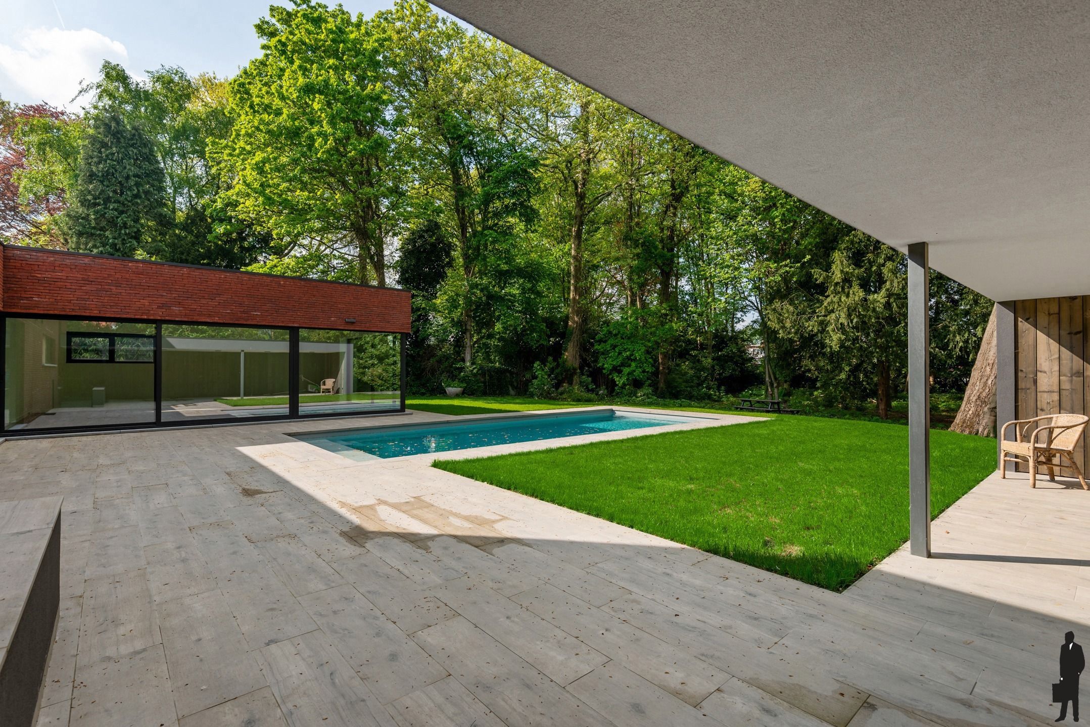 Energiezuinige woning met prachtige parktuin foto 11