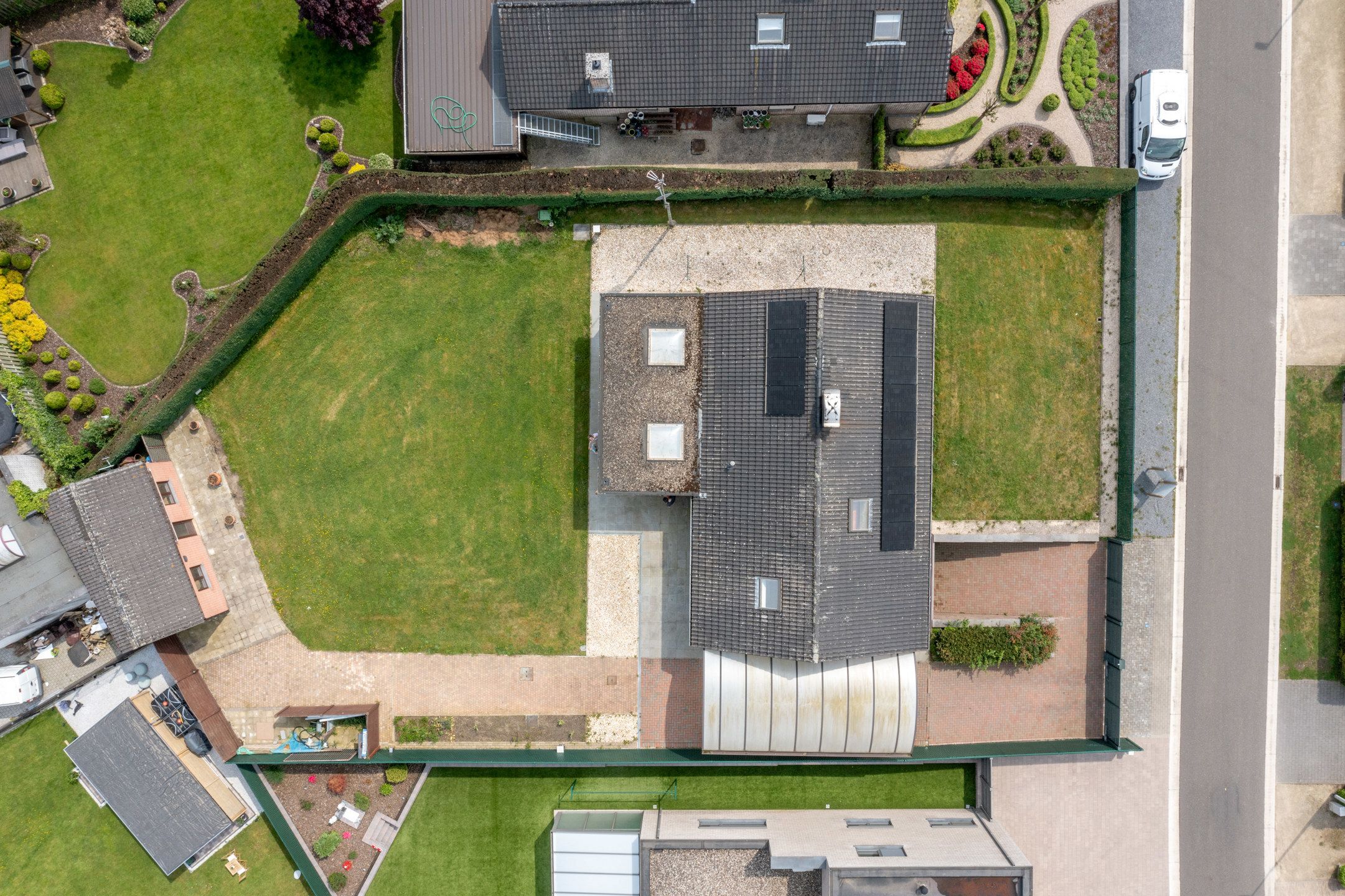 Ruime en goed onderhouden woning nabij het centrum foto 9