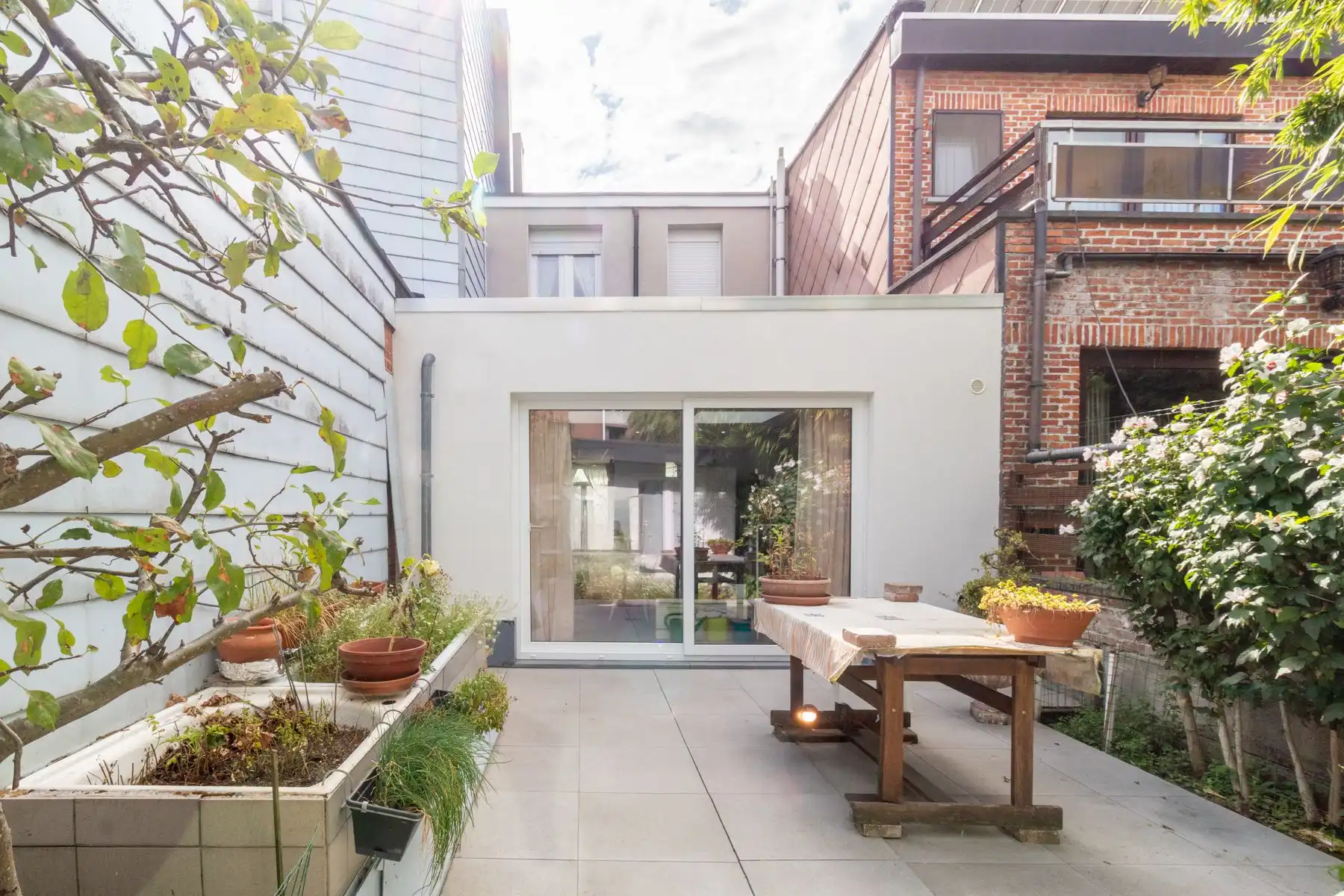 Gezinswoning met zonnige tuin nabij het centrum van Wilrijk! foto 11