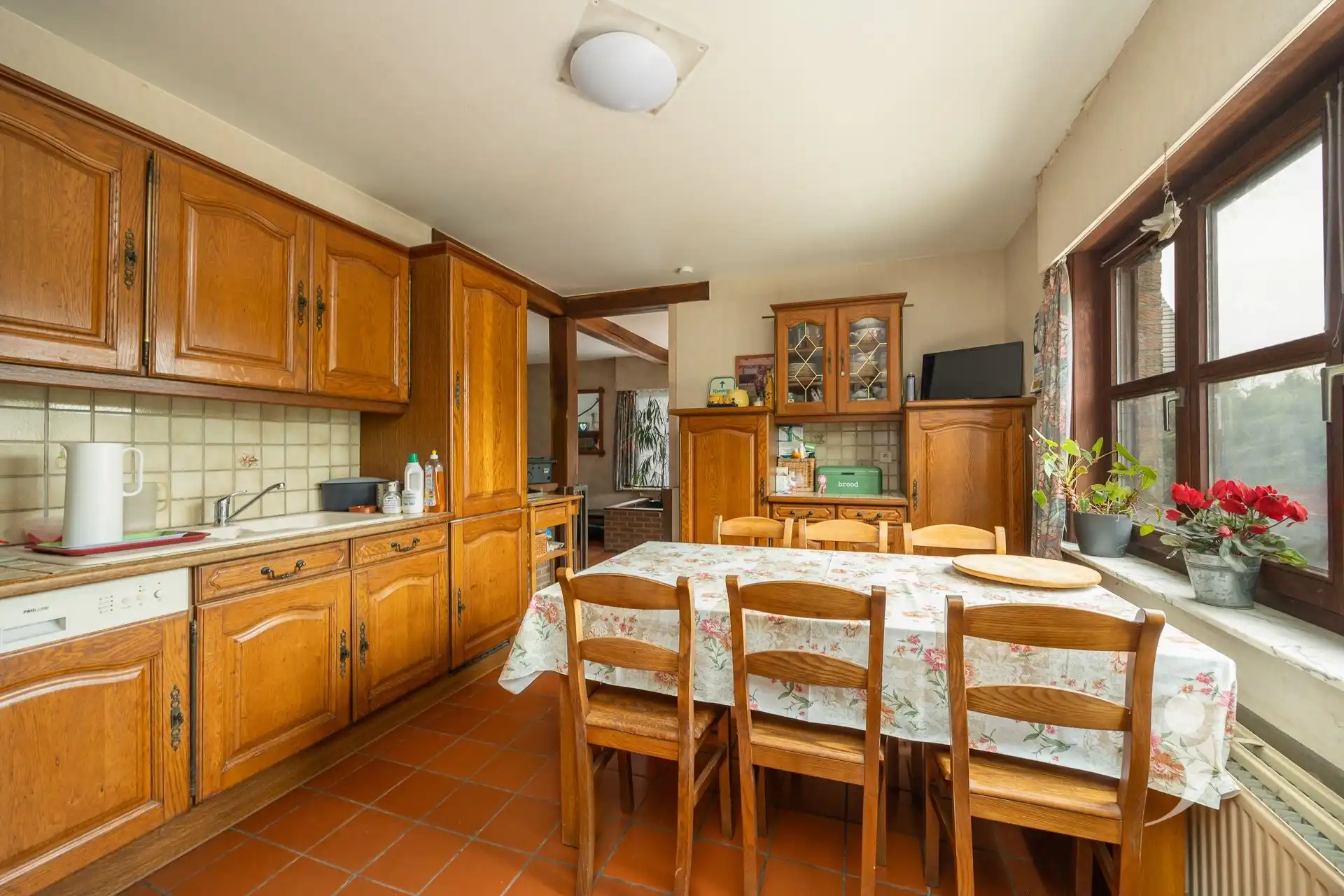 Ruime woning op een toplocatie te Wezemaal foto 14