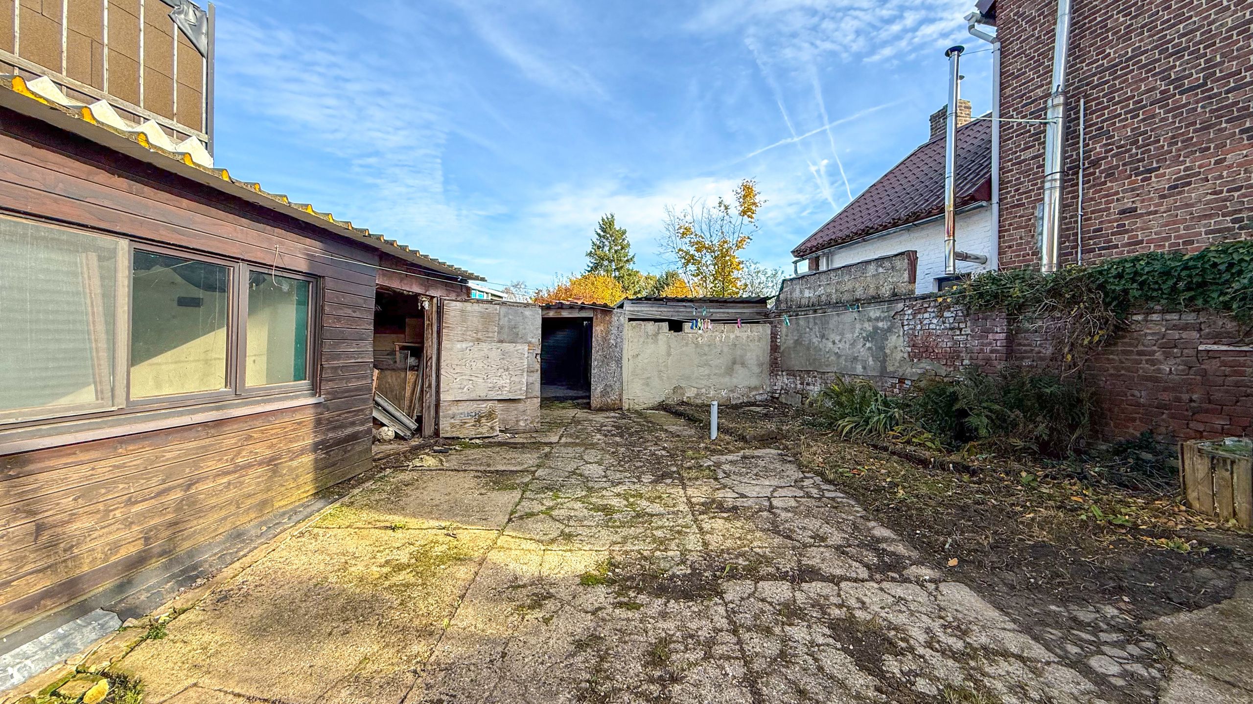 Te  renoveren HOB met veel mogelijkheden! foto 15