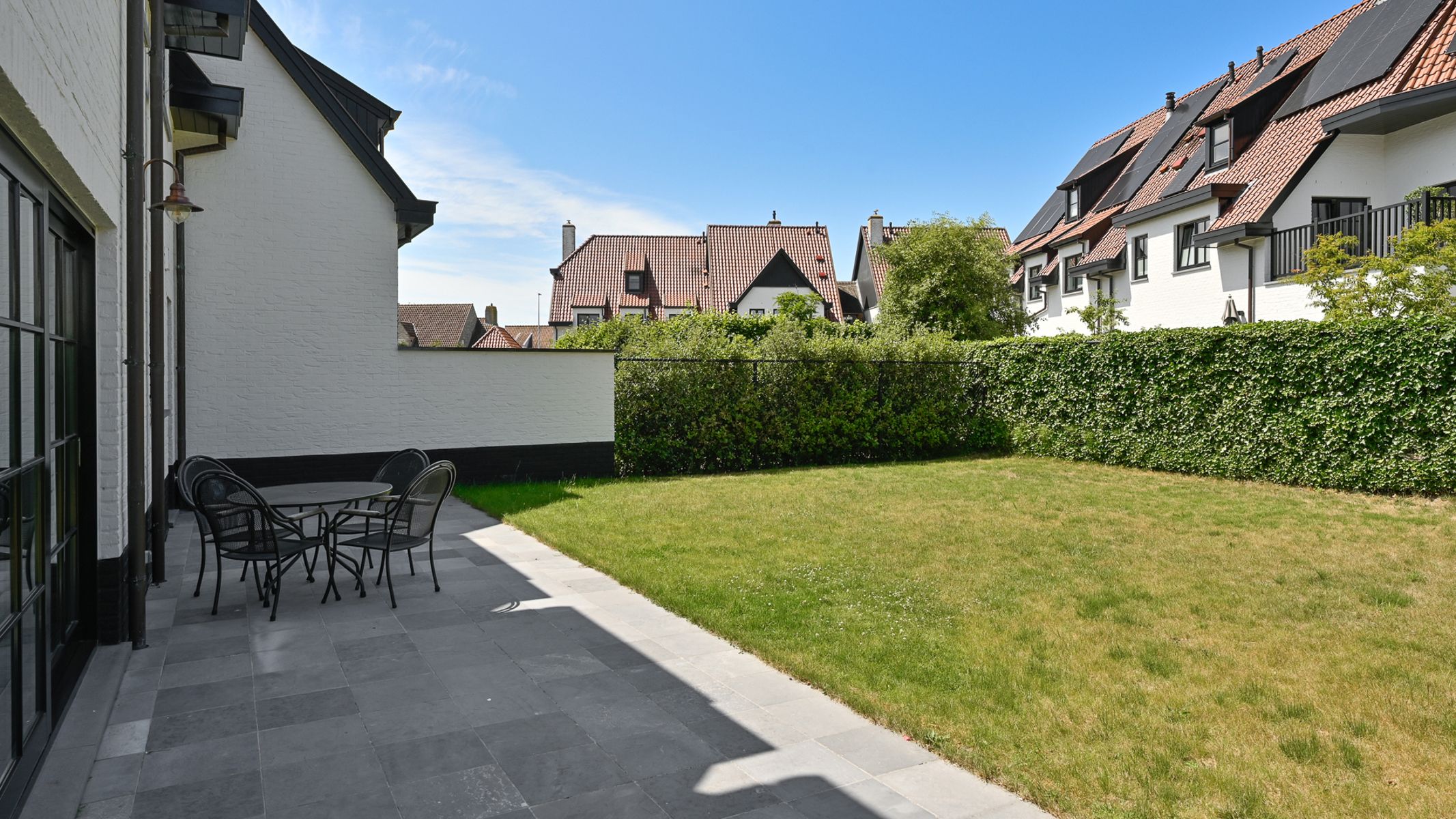 Prachtige woning gelegen in woonerf Middelhoek foto 16